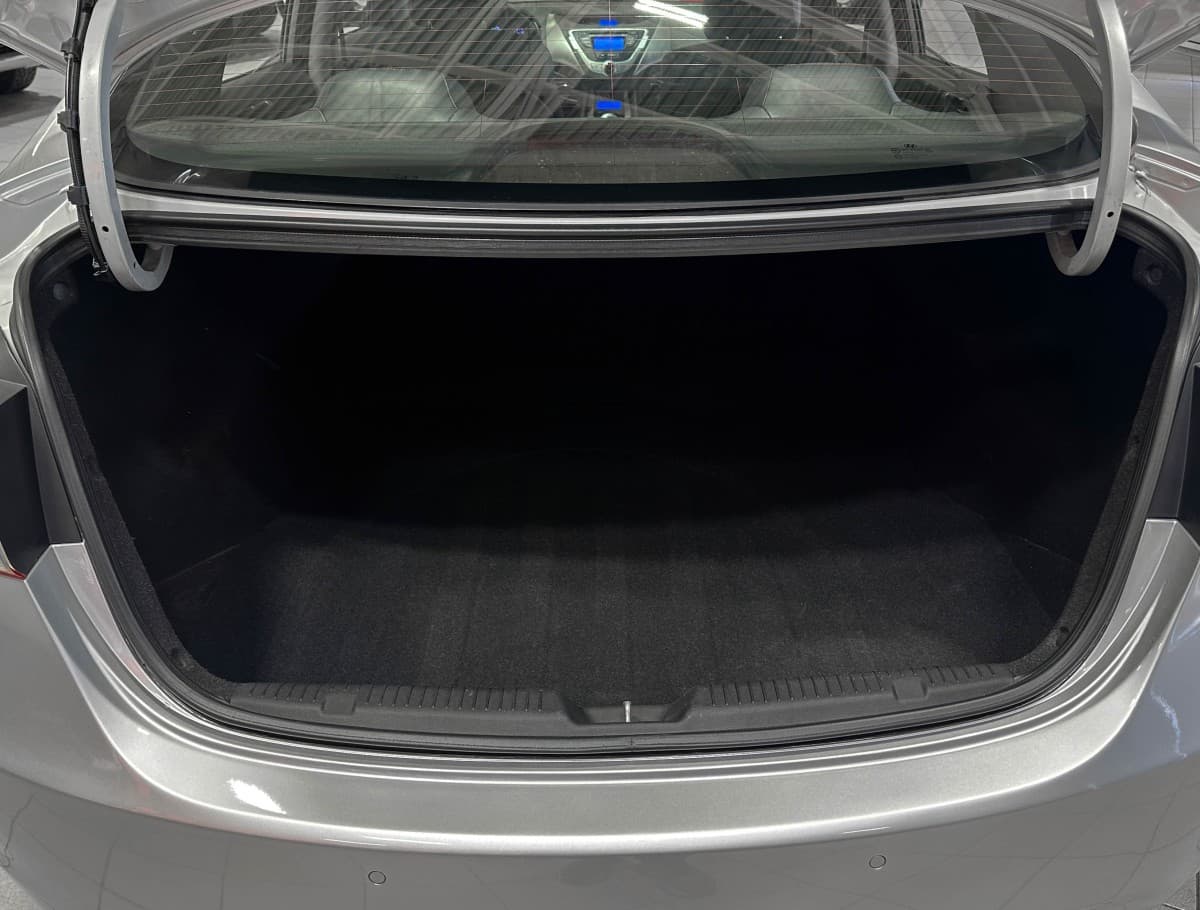 Hyundai Avante - фото 13