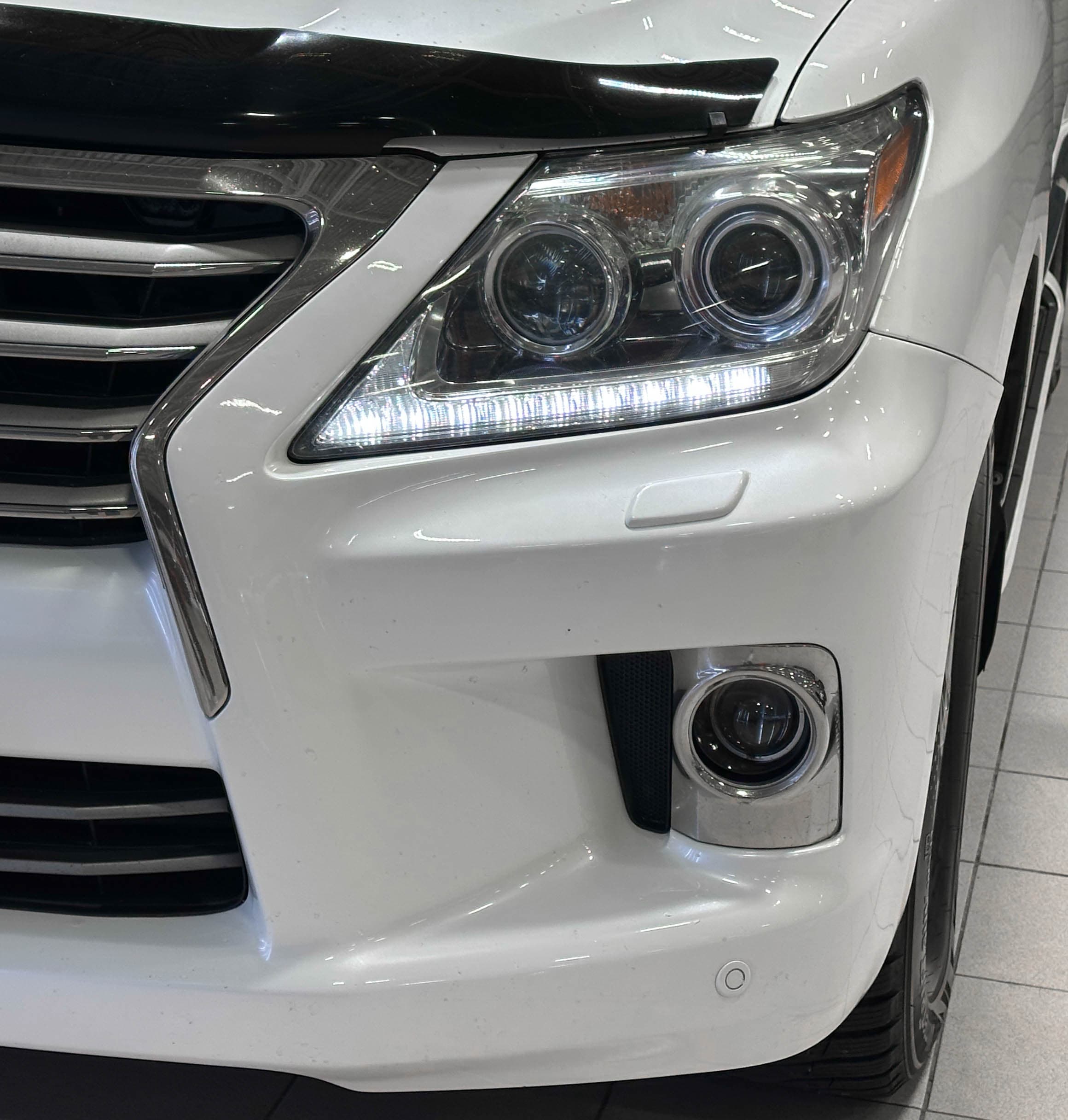 Lexus LX 570 - 4