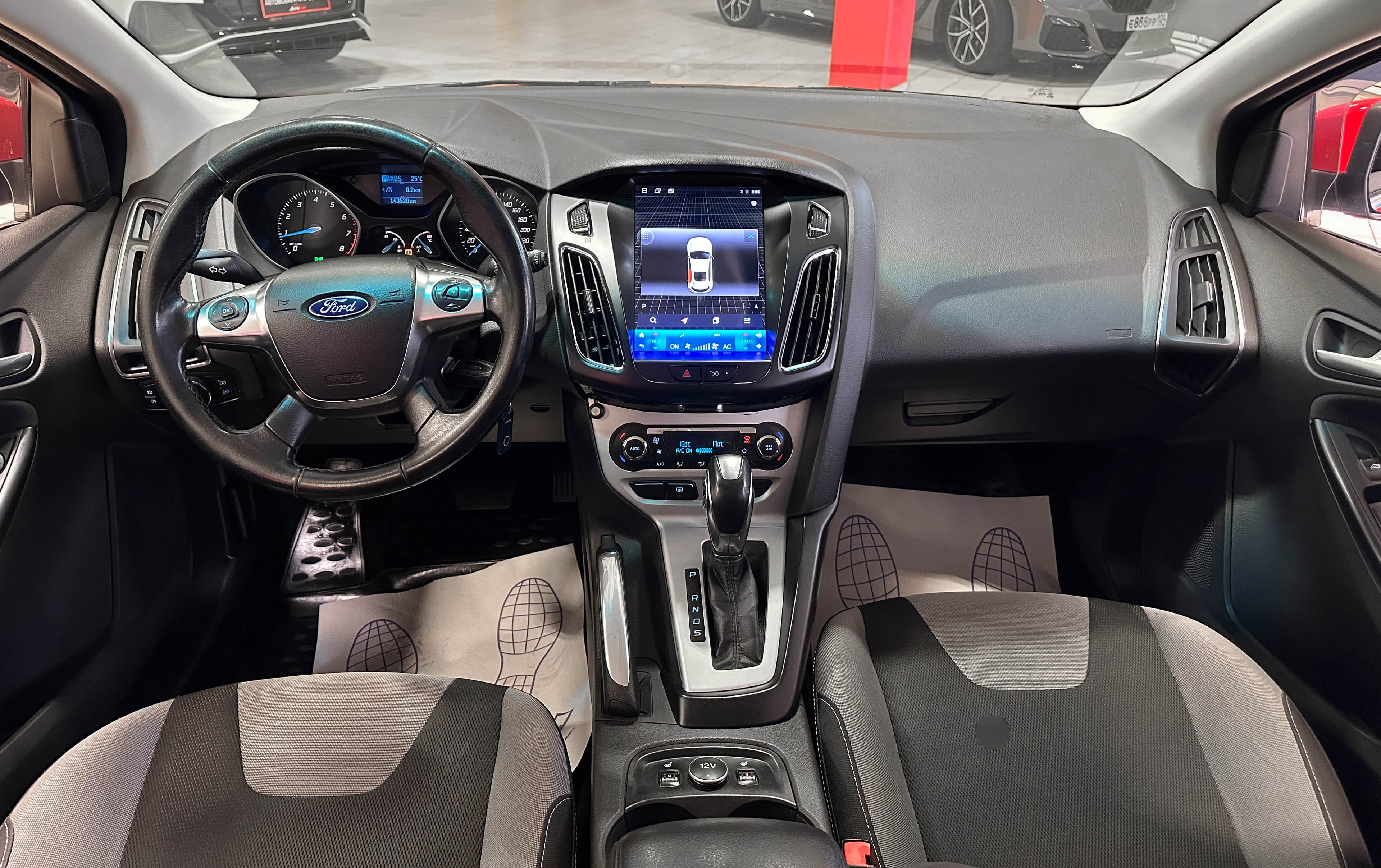 Ford Focus - фото 27