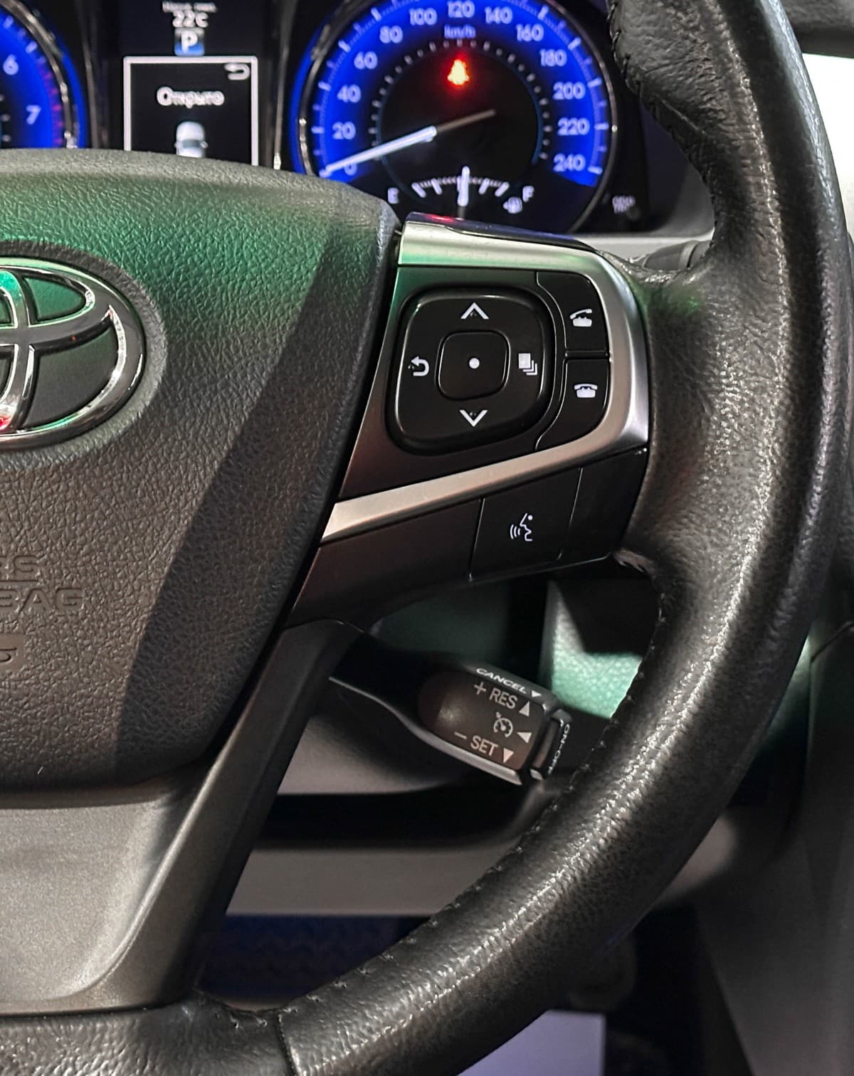 Toyota Camry - фото 21
