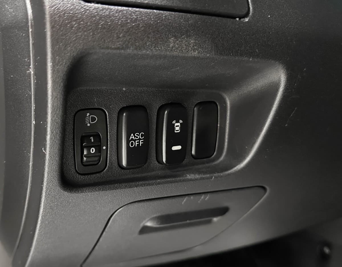 Mitsubishi Outlander - фото 17