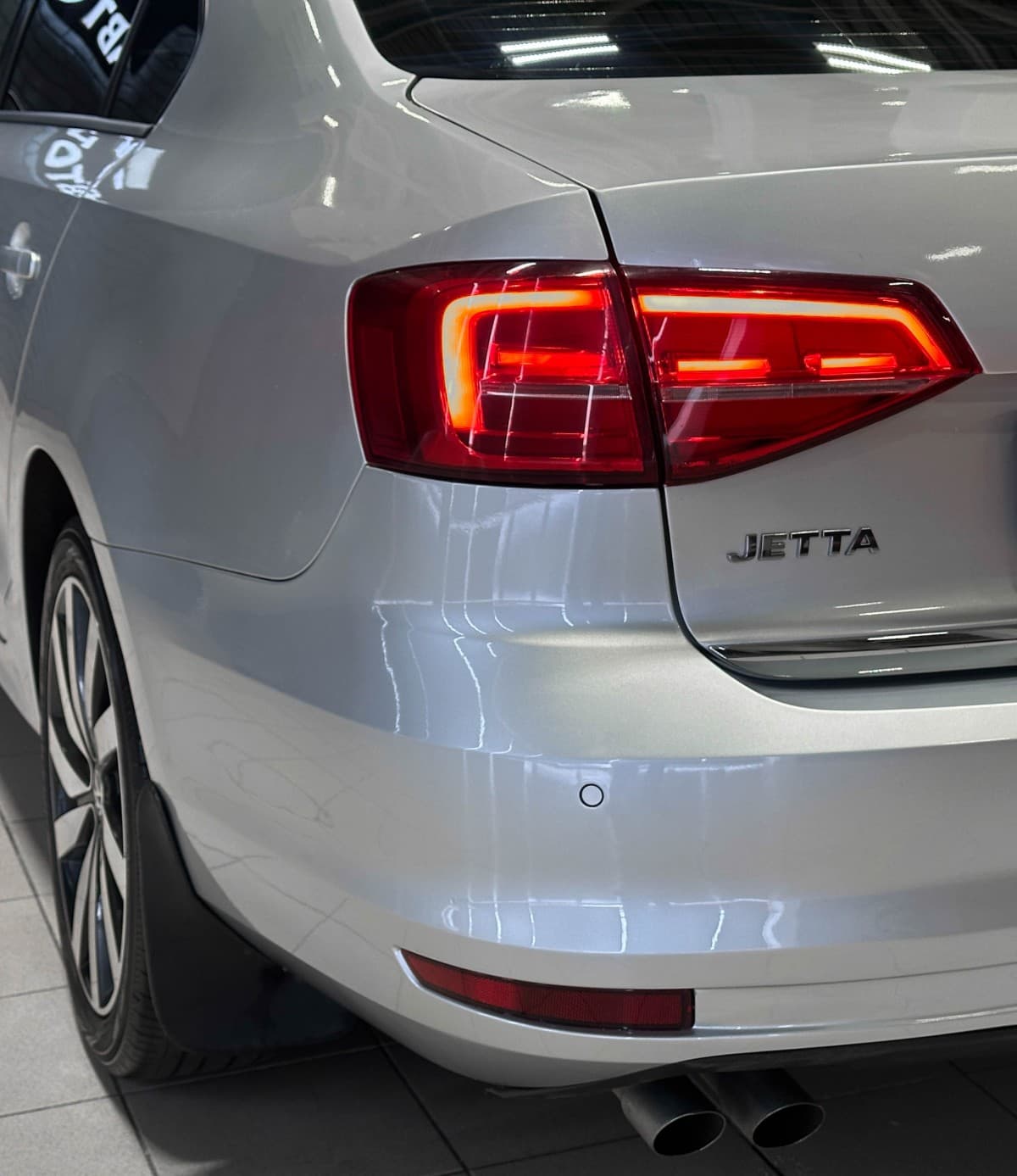 Volkswagen Jetta - фото 8