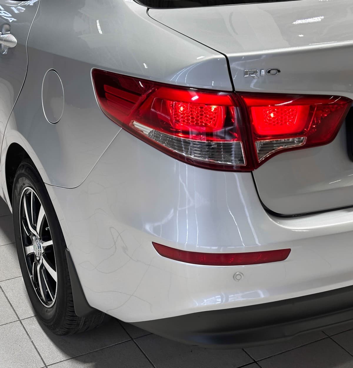 Kia Rio - фото 8