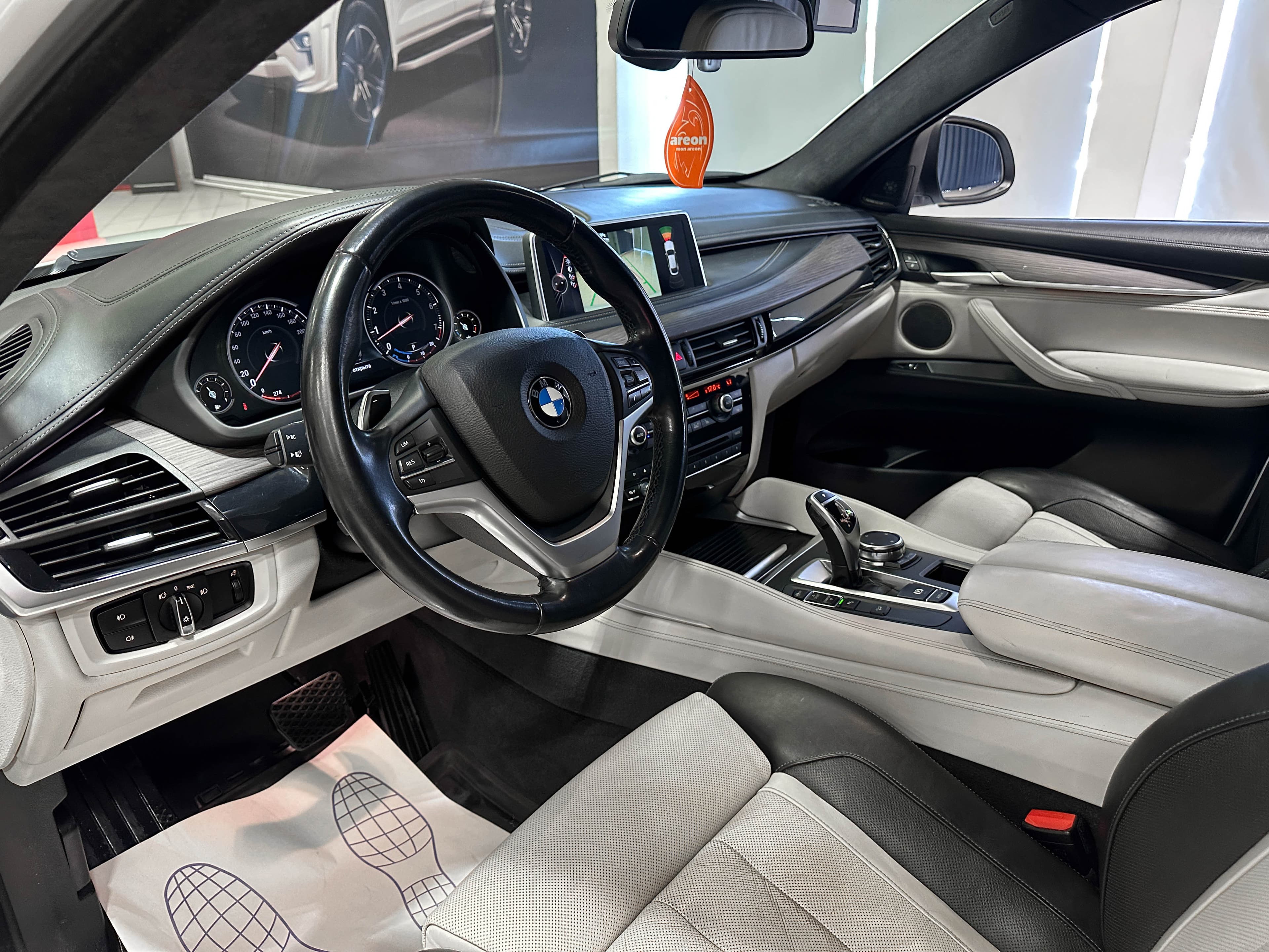 BMW X6 - фото 17