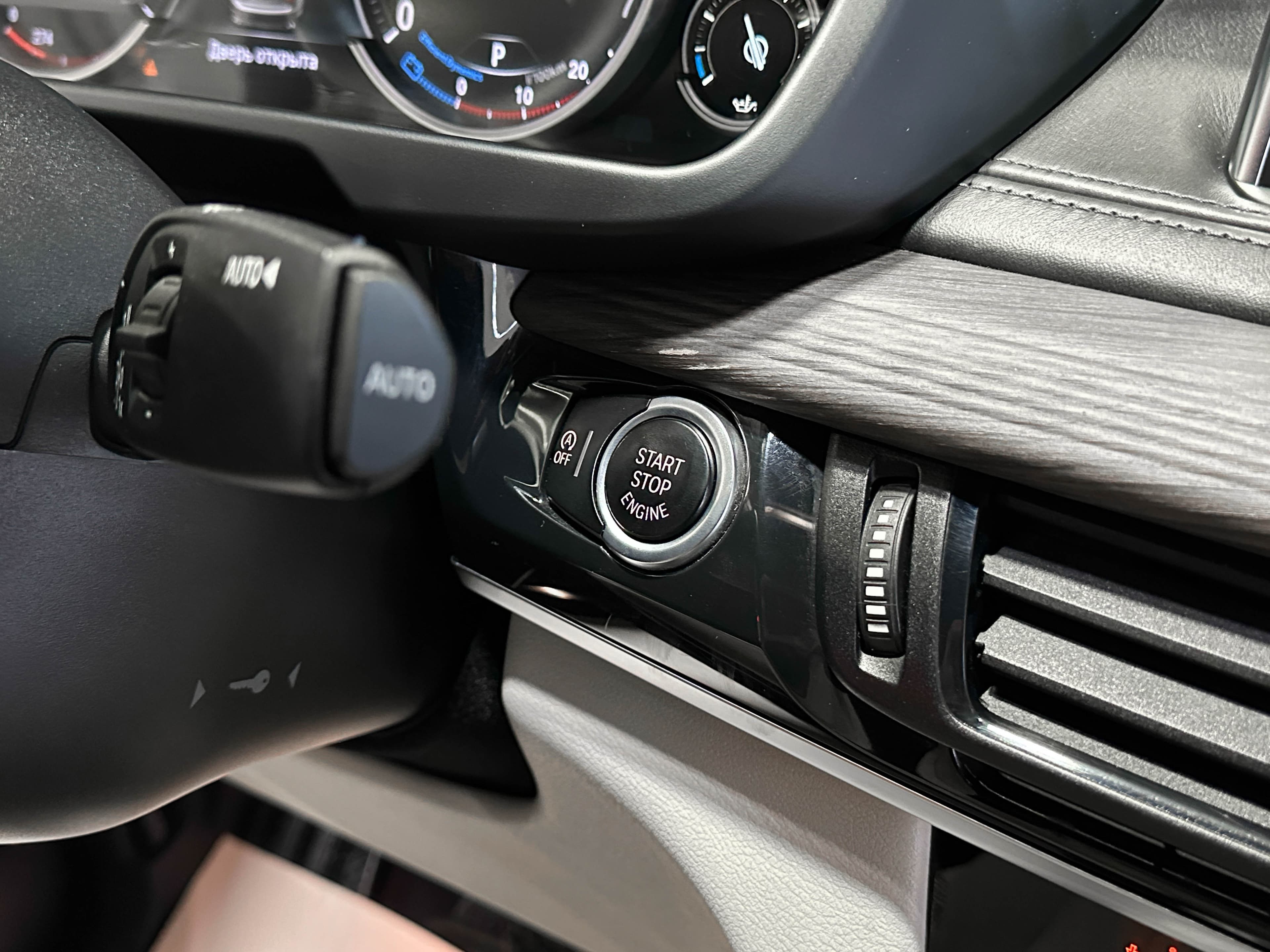 BMW X6 - фото 32
