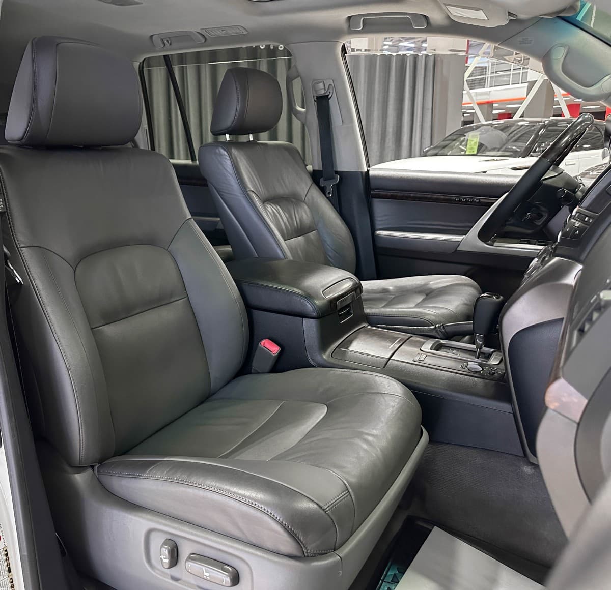 Toyota Land Cruiser 200 - фото 17