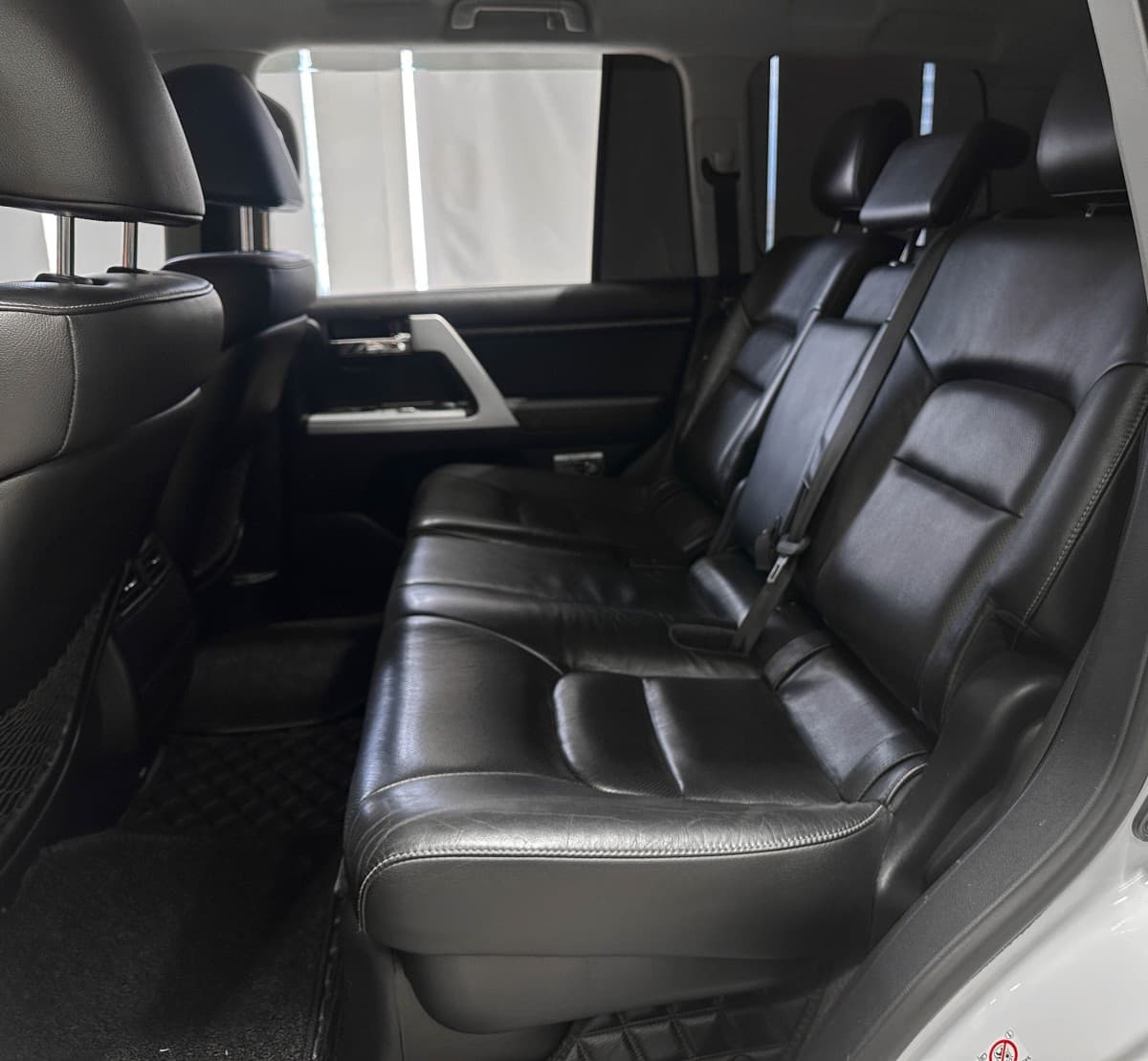 Toyota Land Cruiser - фото 14