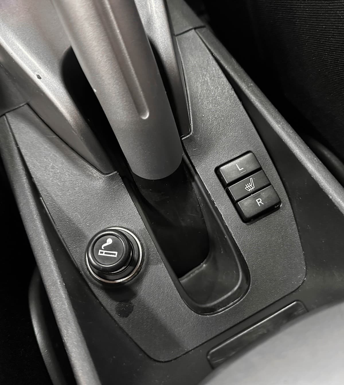Toyota Auris - фото 20