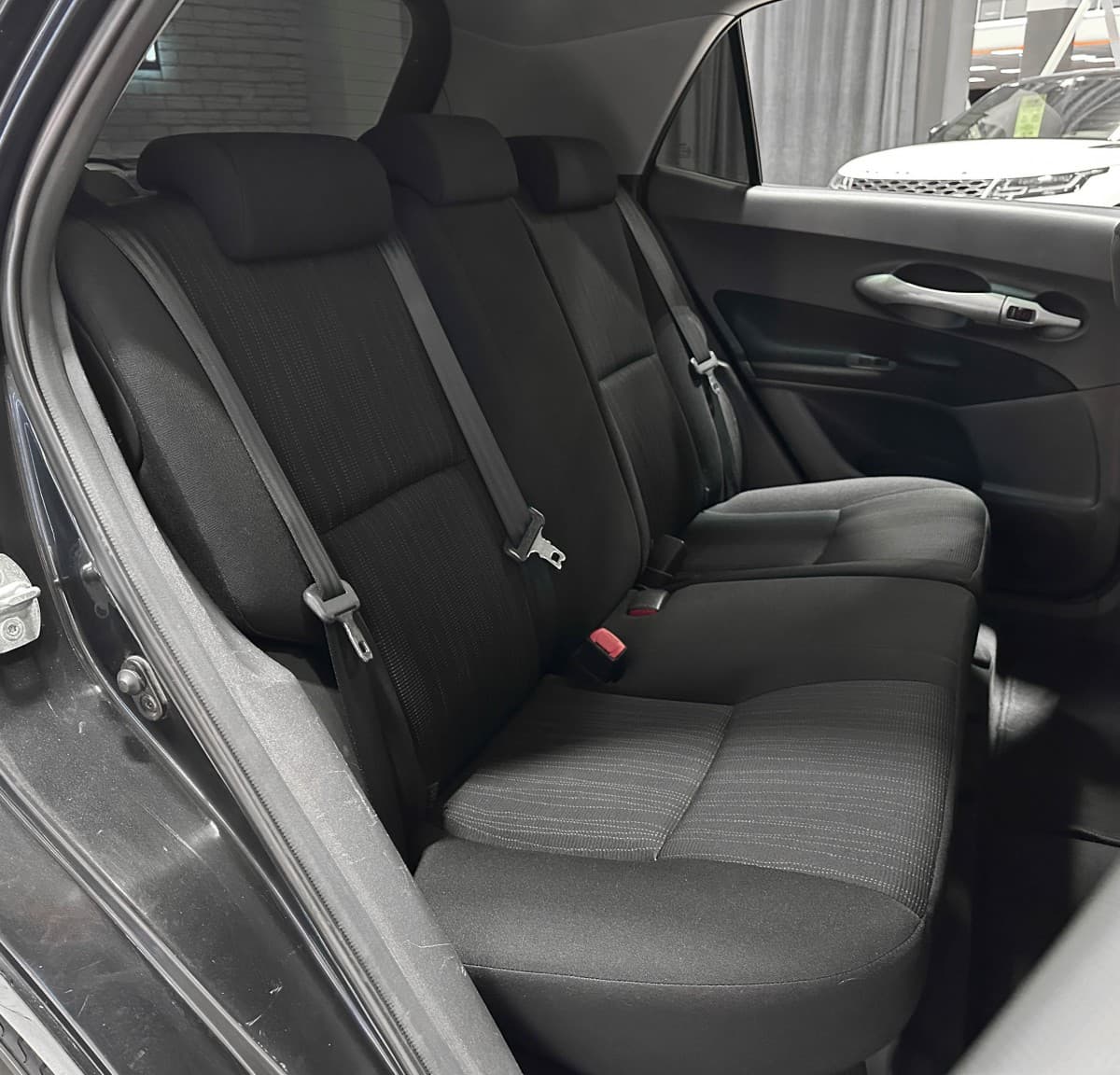 Toyota Auris - фото 13