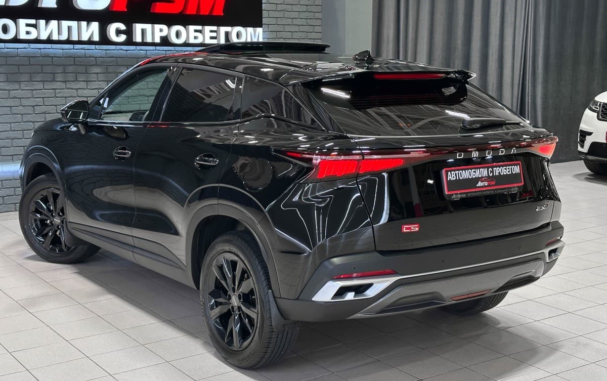 Omoda C5 - фото 9