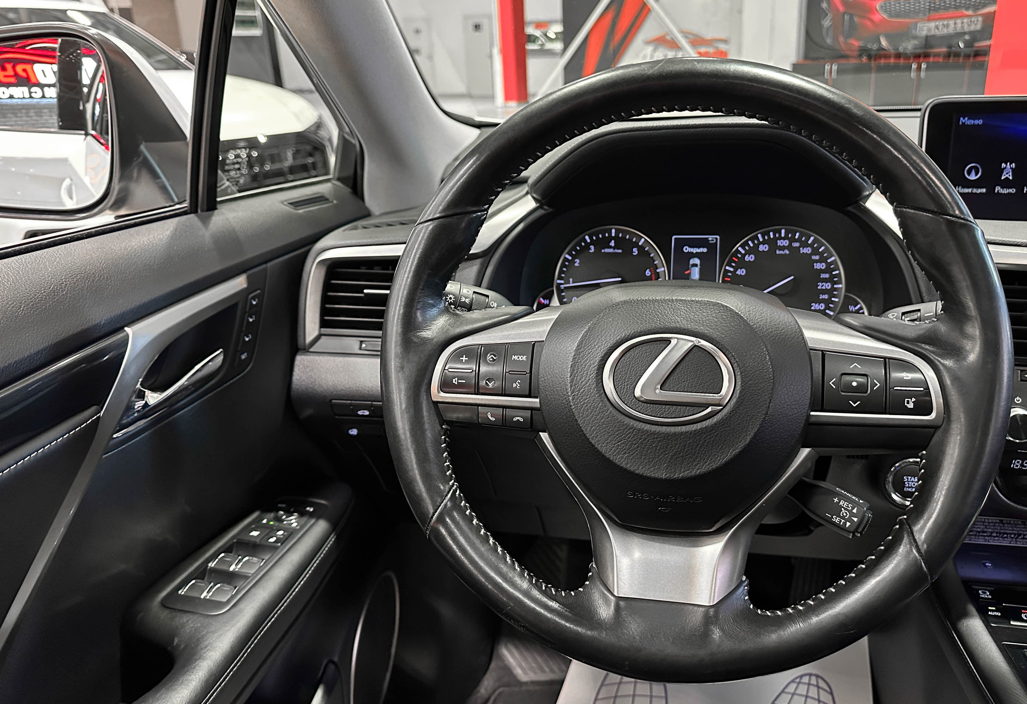 Lexus RX300 - фото 32