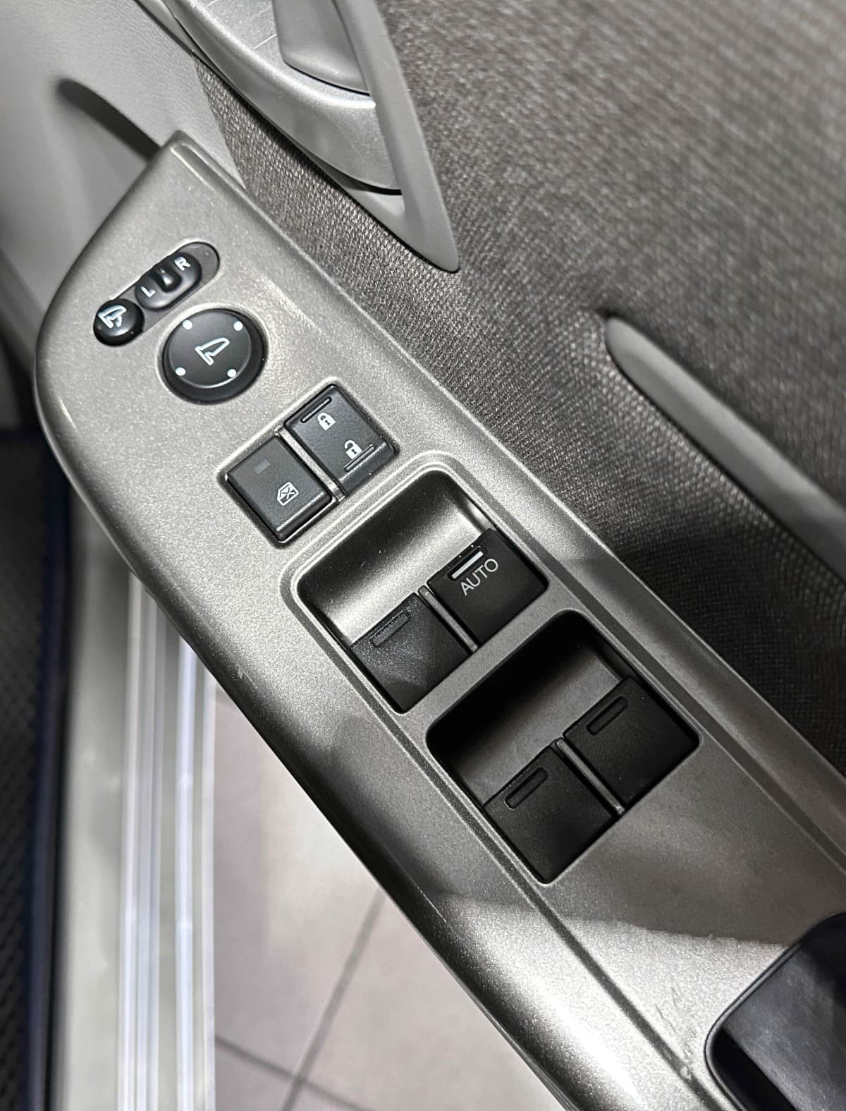 Honda Stepwgn - фото 21