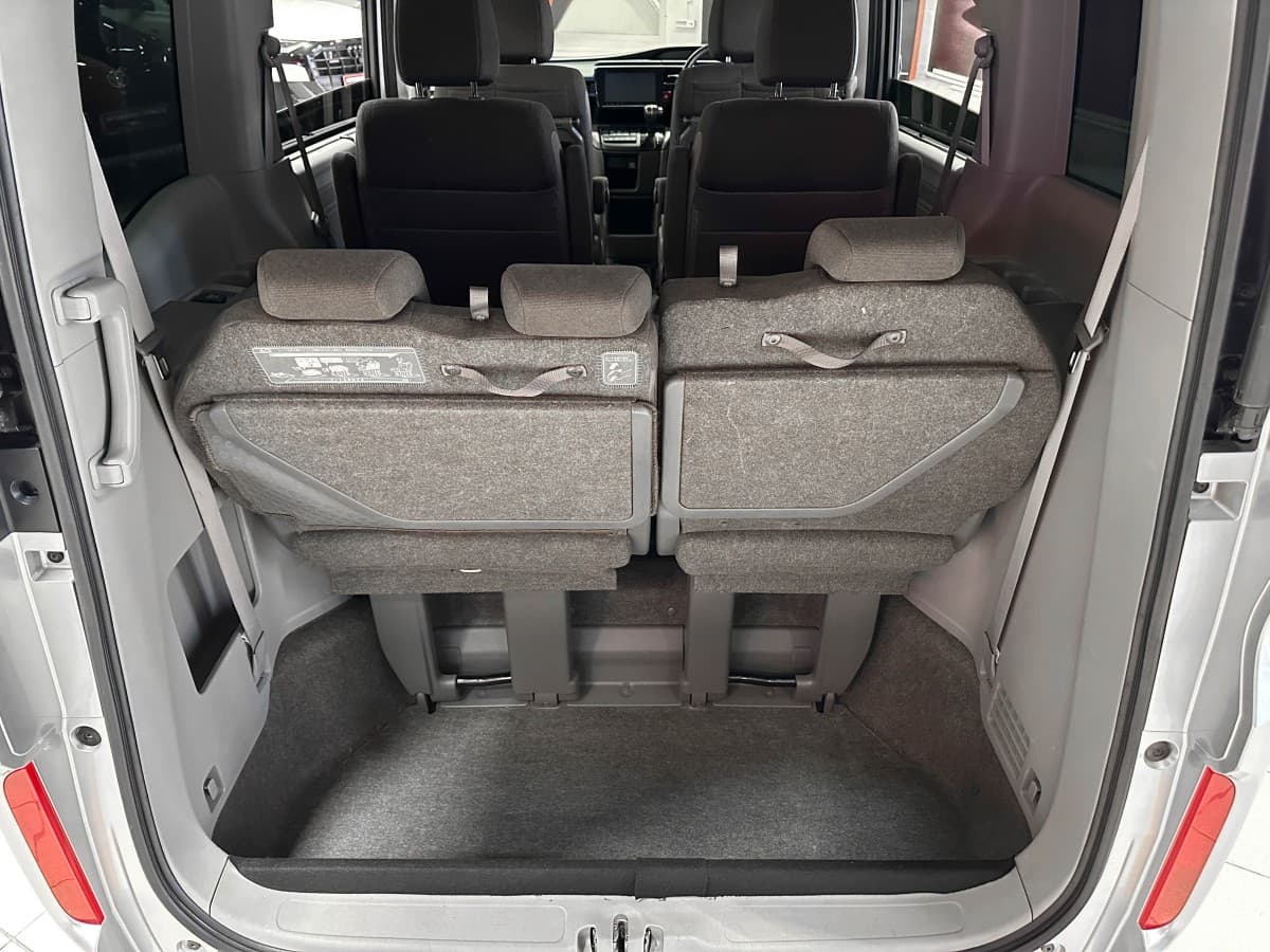 Honda Stepwgn - фото 16