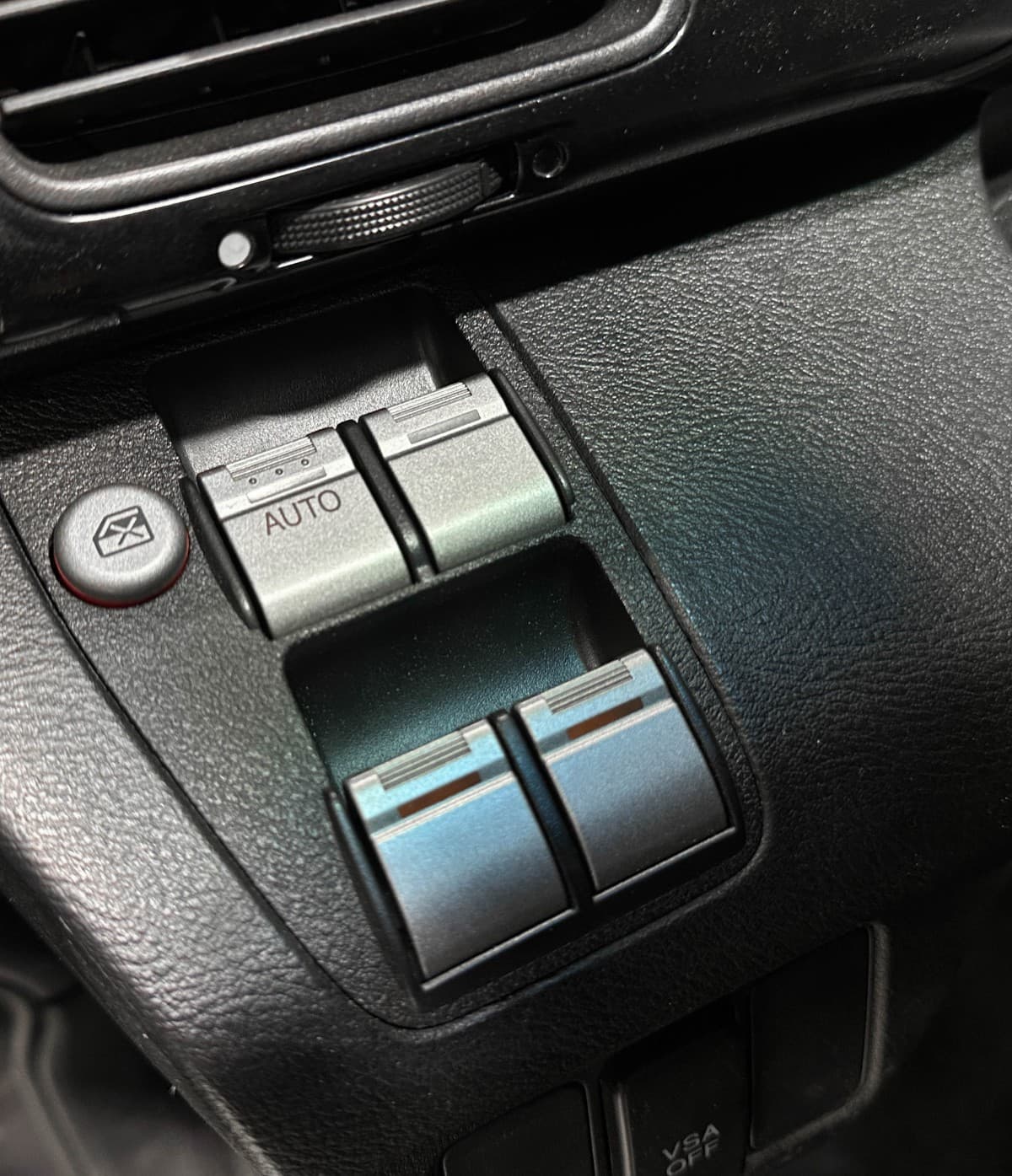 Honda FR-V - фото 10