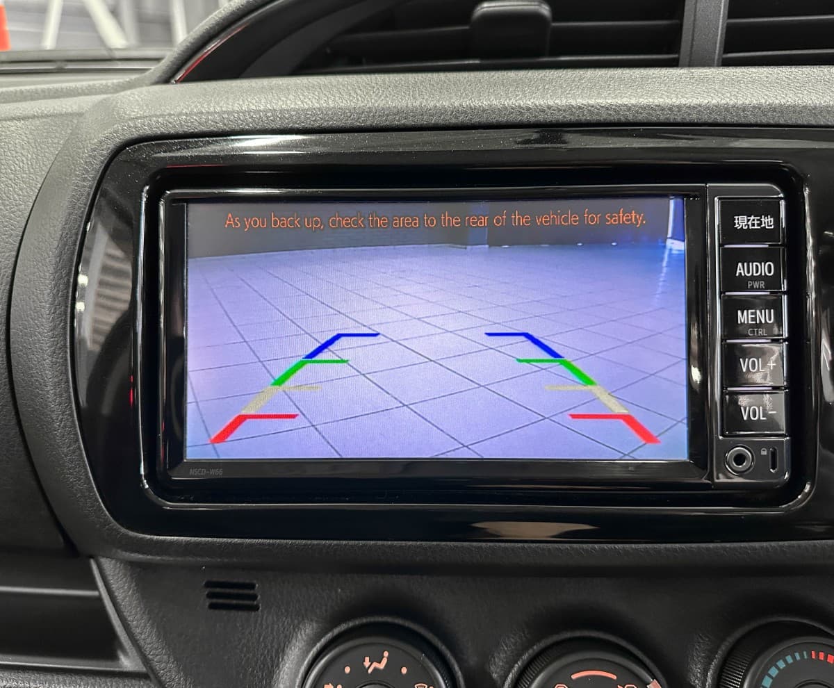 Toyota Vitz - фото 21