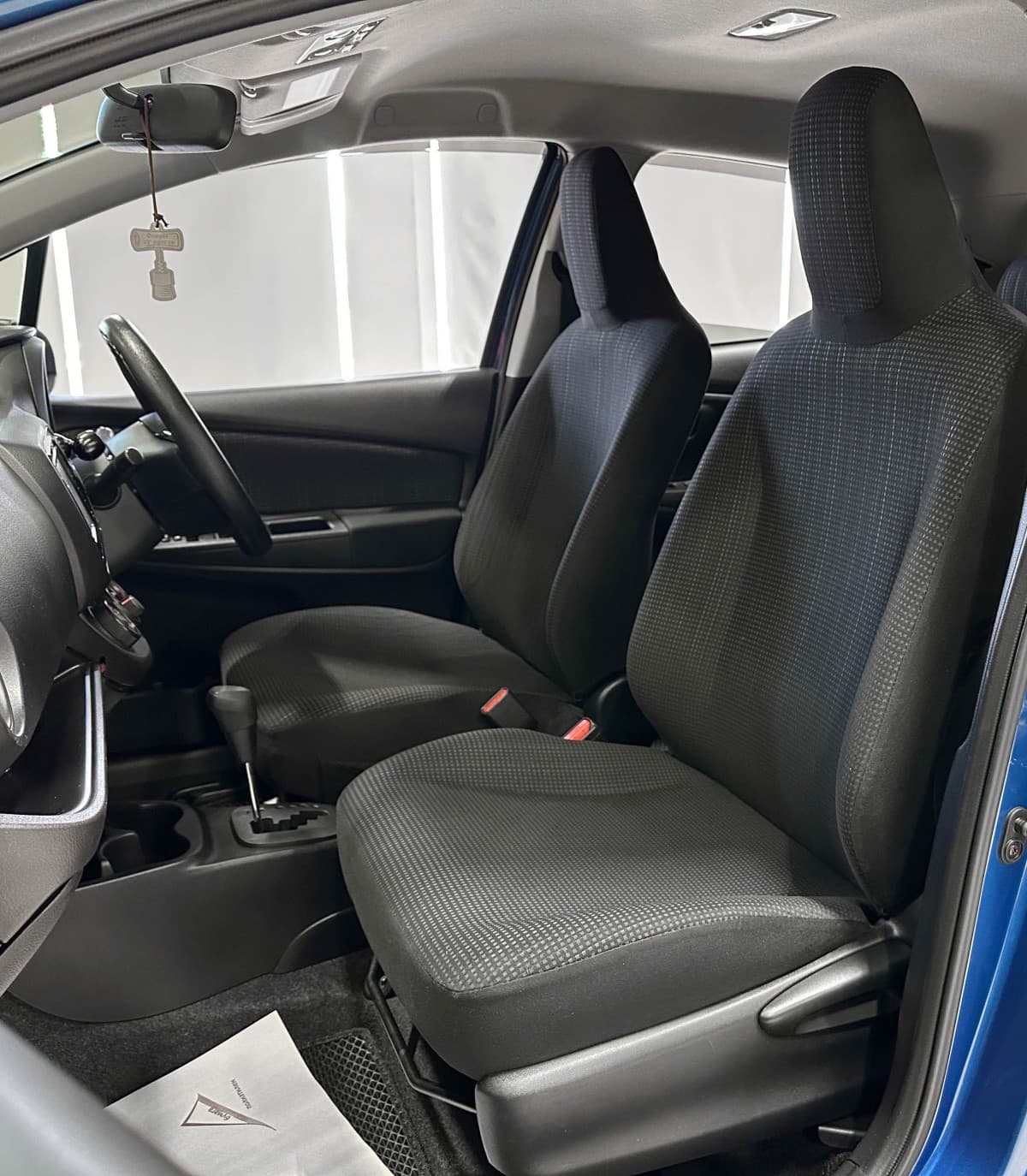 Toyota Vitz - фото 15