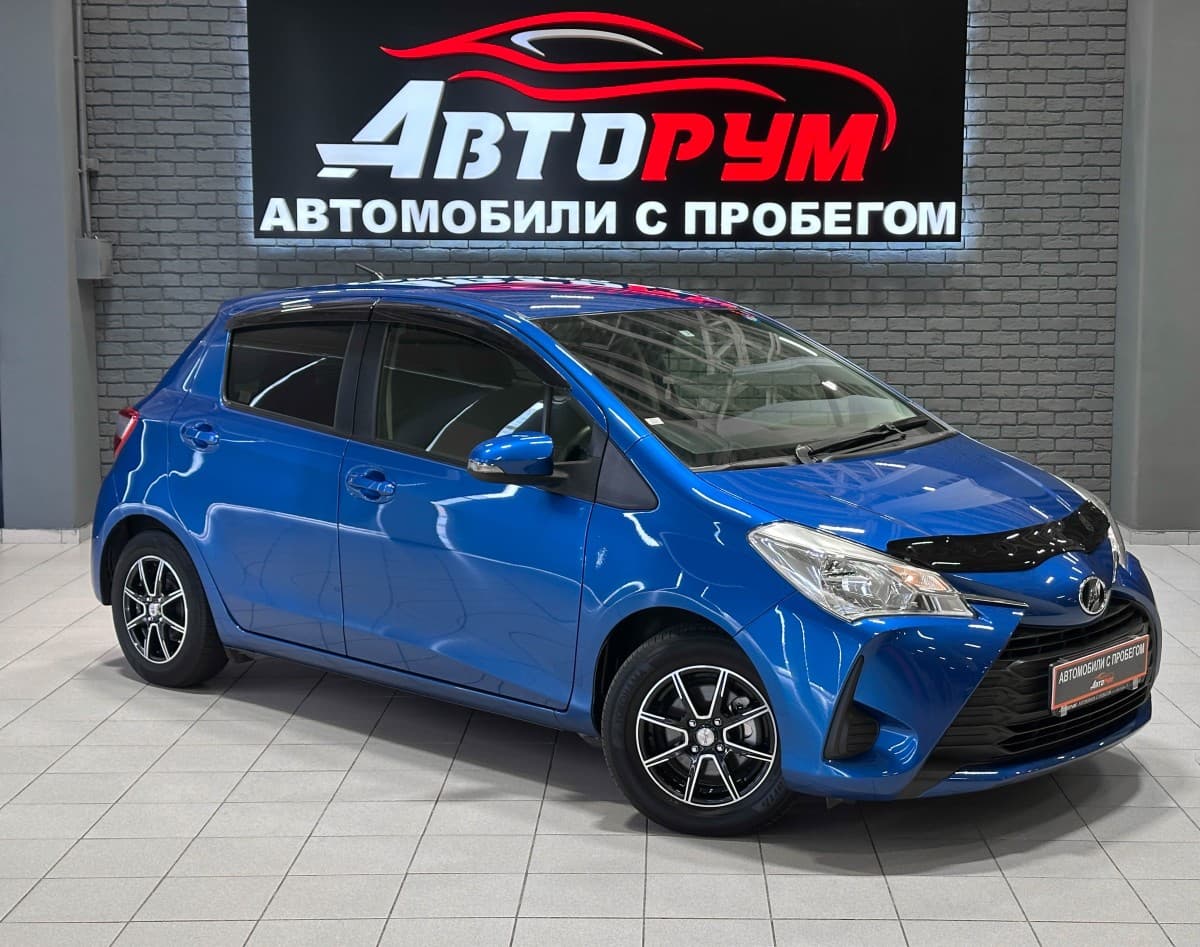Toyota Vitz - 1