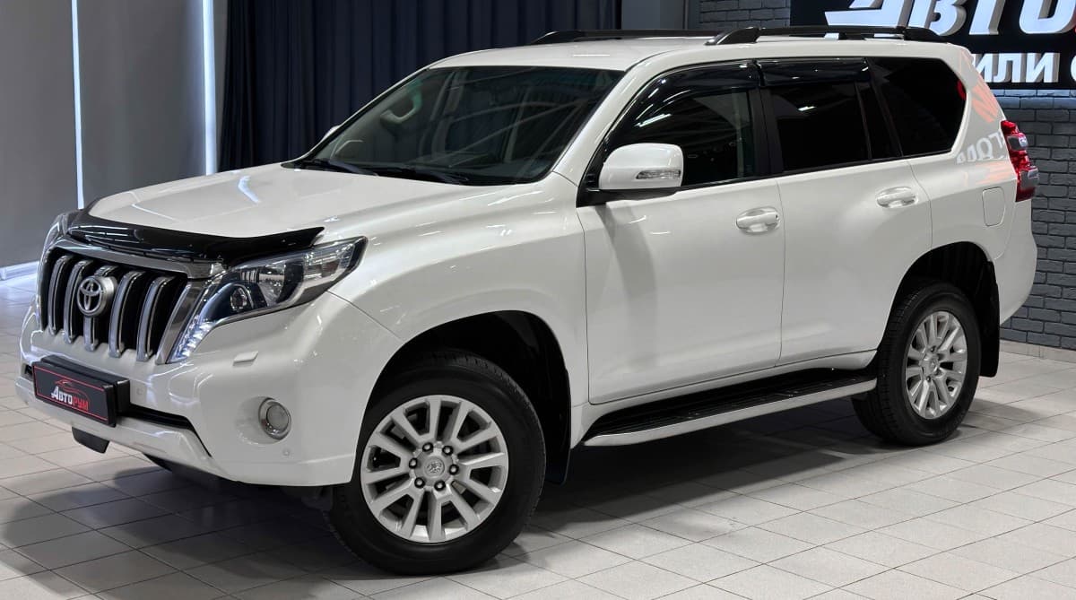 Toyota Land Cruiser Prado - 2