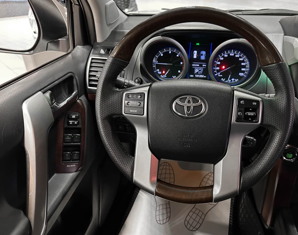 Toyota Land Cruiser Prado - фото 29