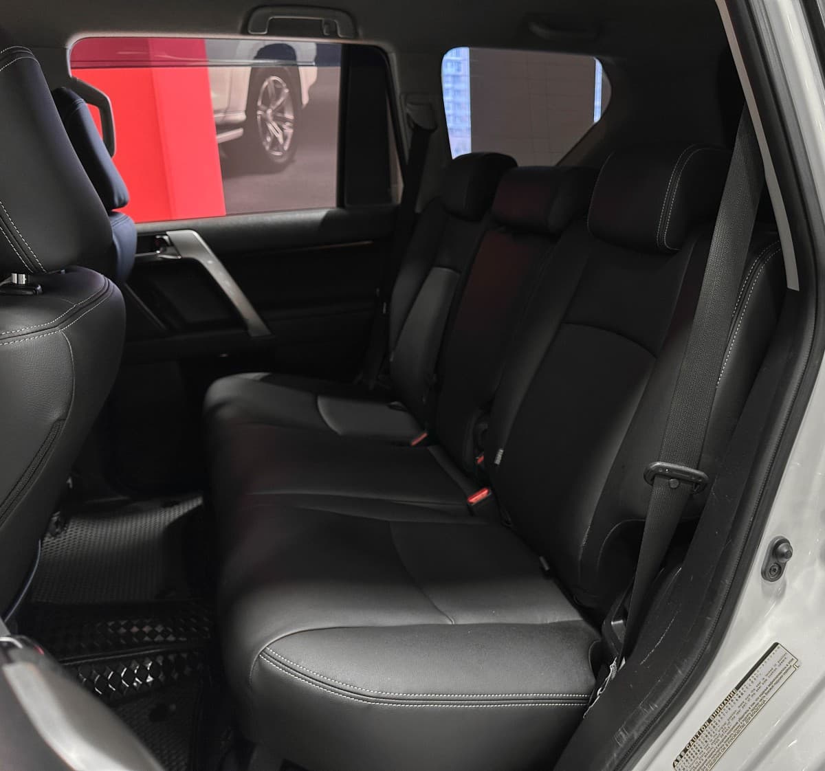 Toyota Land Cruiser Prado - фото 14