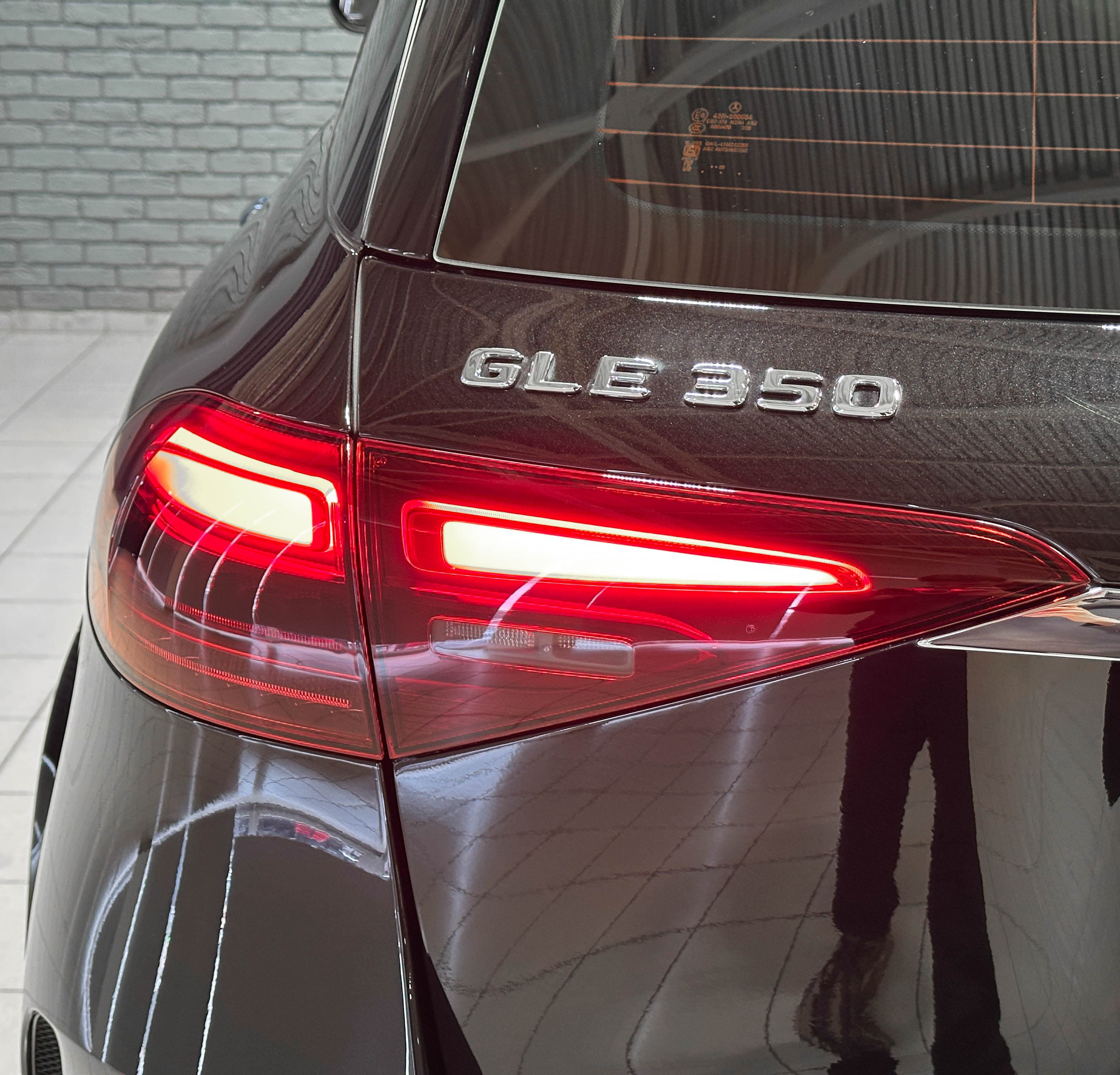 Mercedes-Benz GLE - фото 9