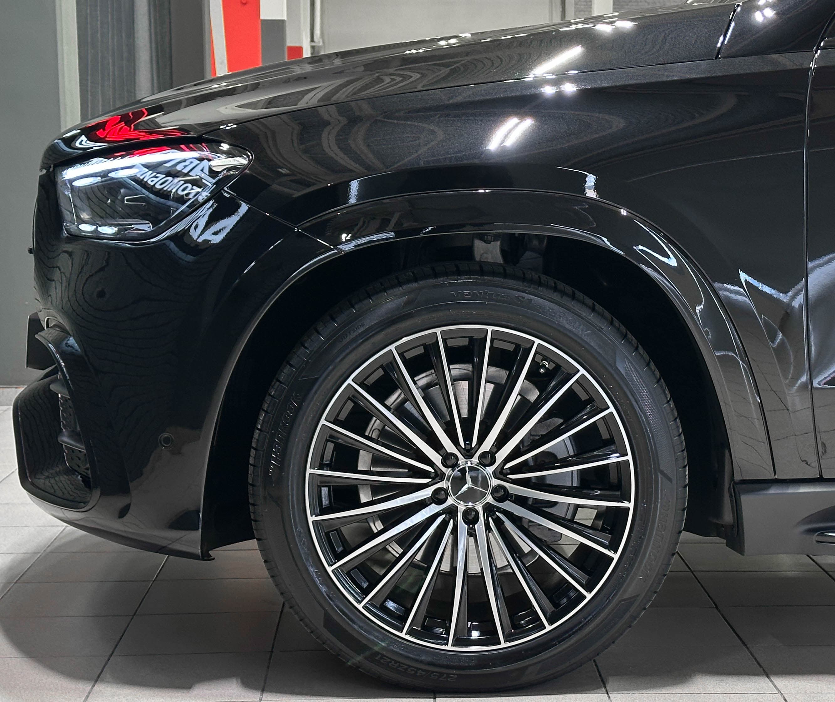 Mercedes-Benz GLE - фото 6