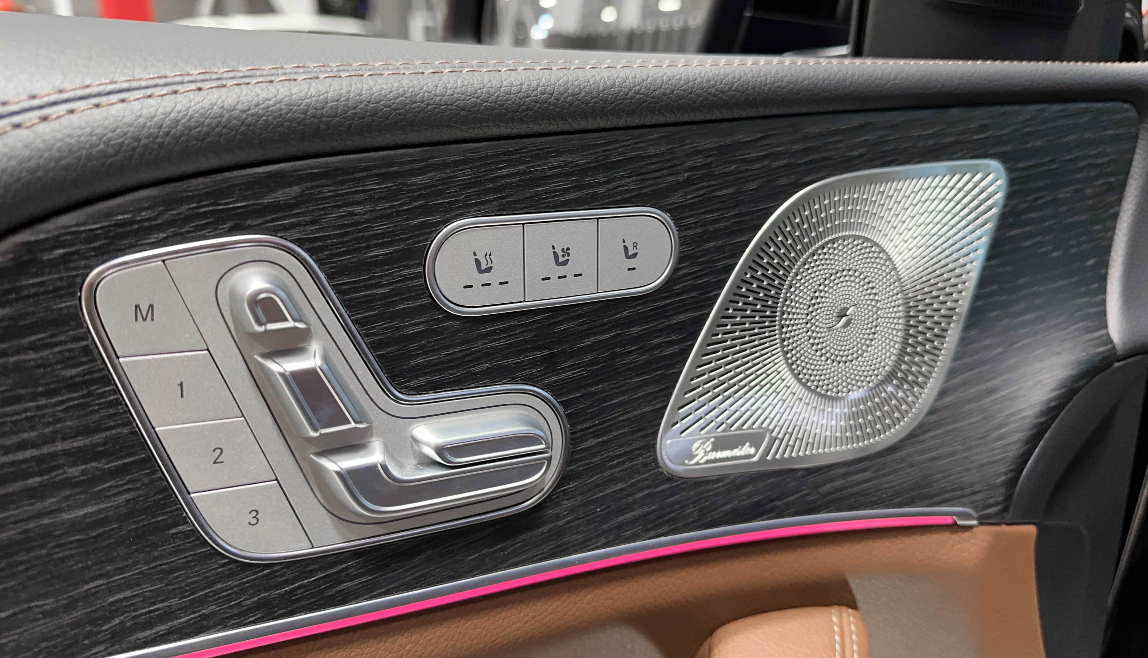 Mercedes-Benz GLE - фото 19
