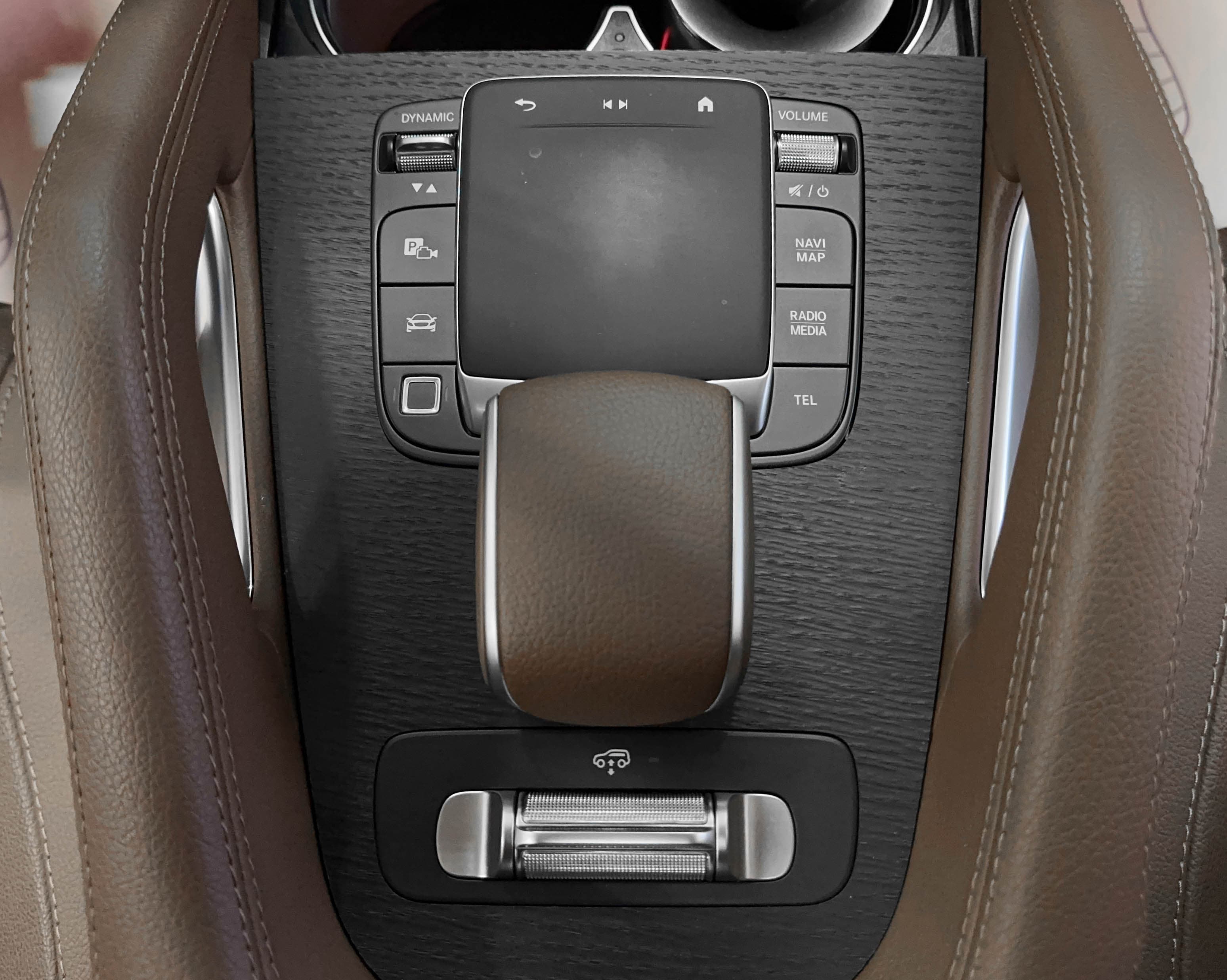 Mercedes-Benz GLE - фото 30