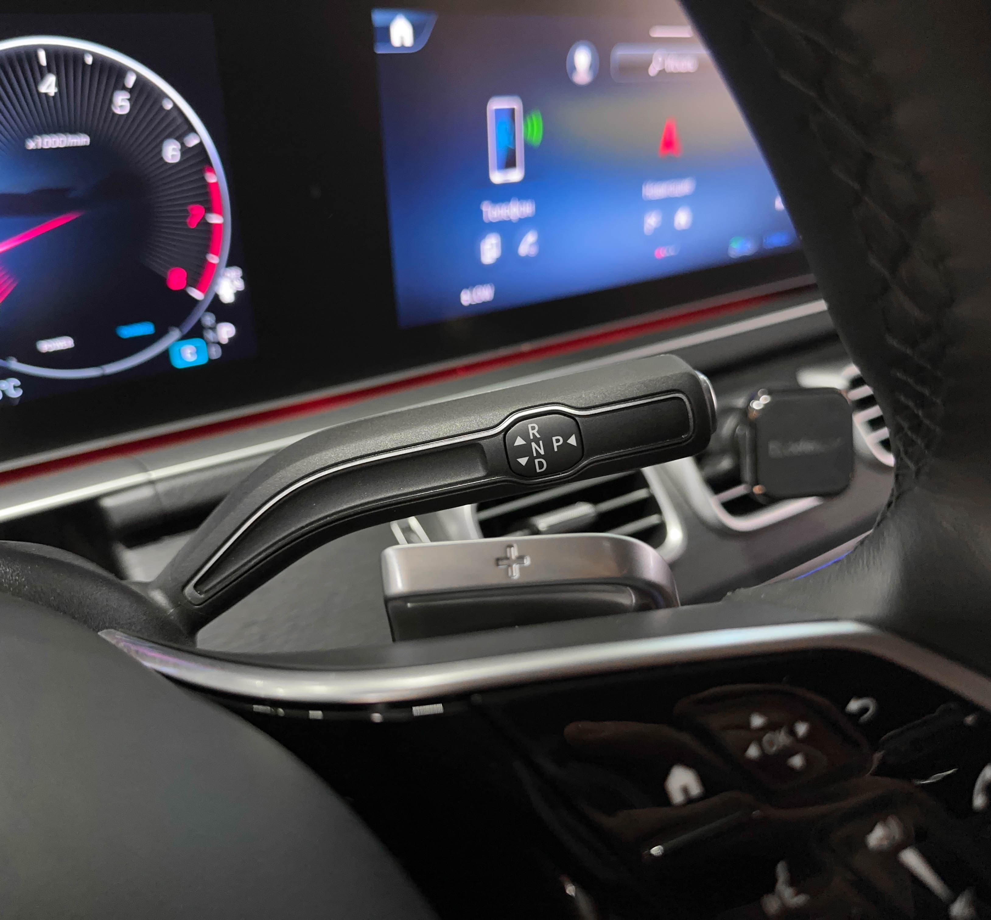 Mercedes-Benz GLE - фото 27