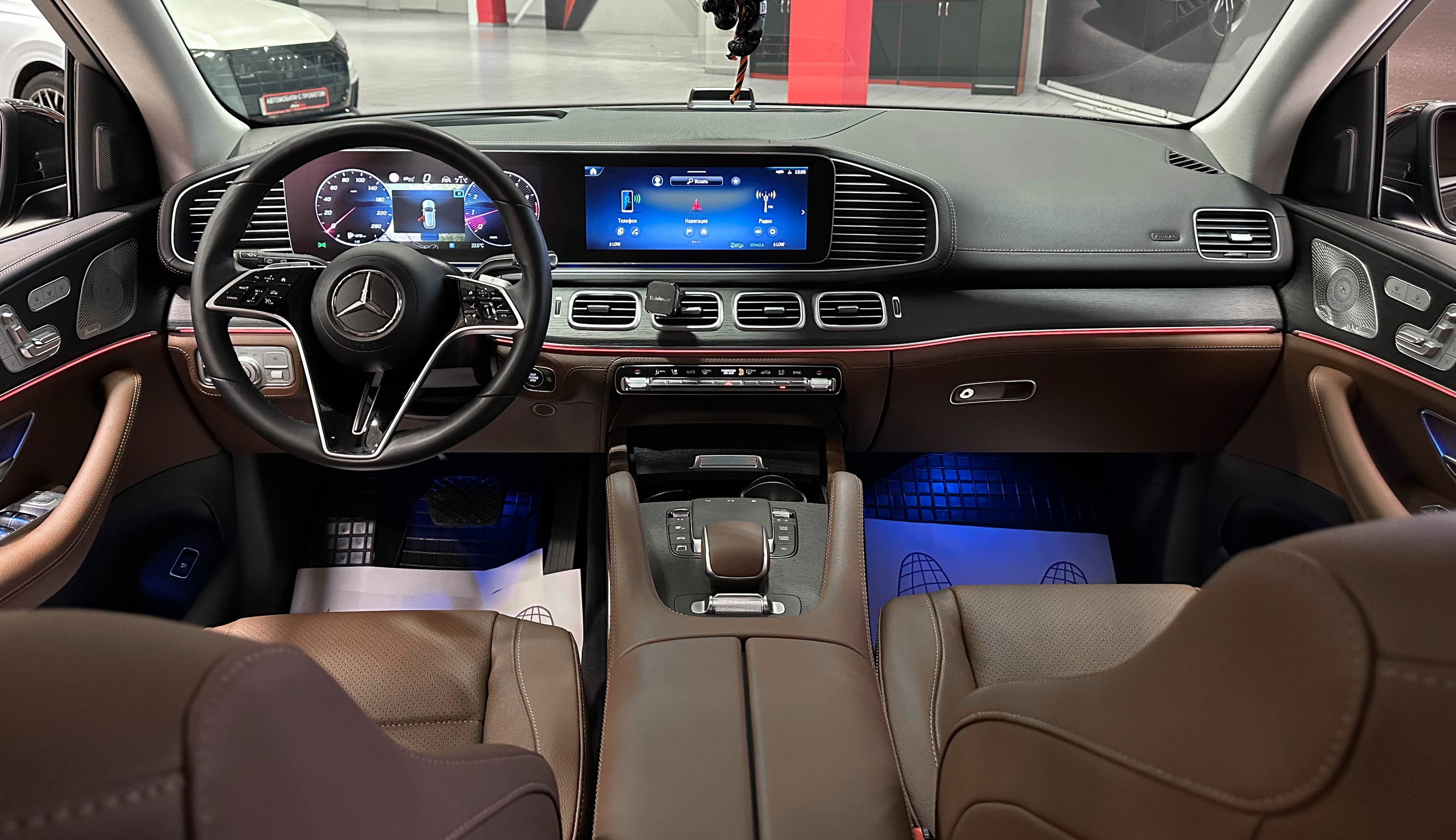 Mercedes-Benz GLE - фото 38