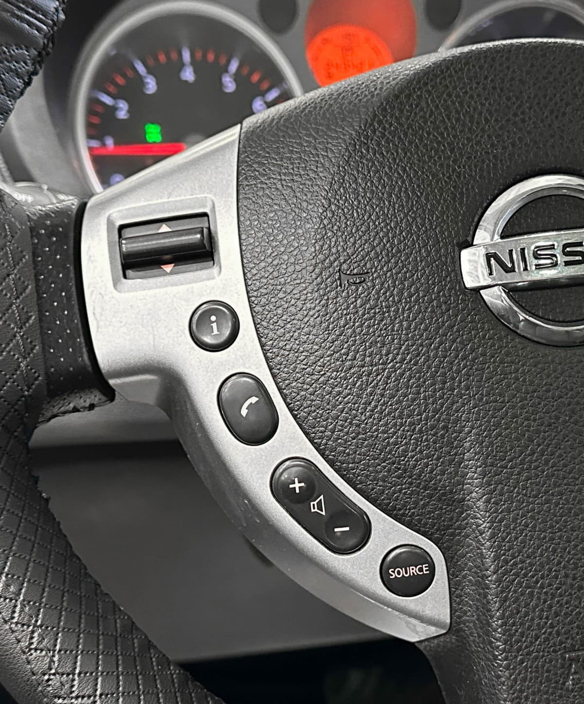 Nissan X-Trail - фото 20