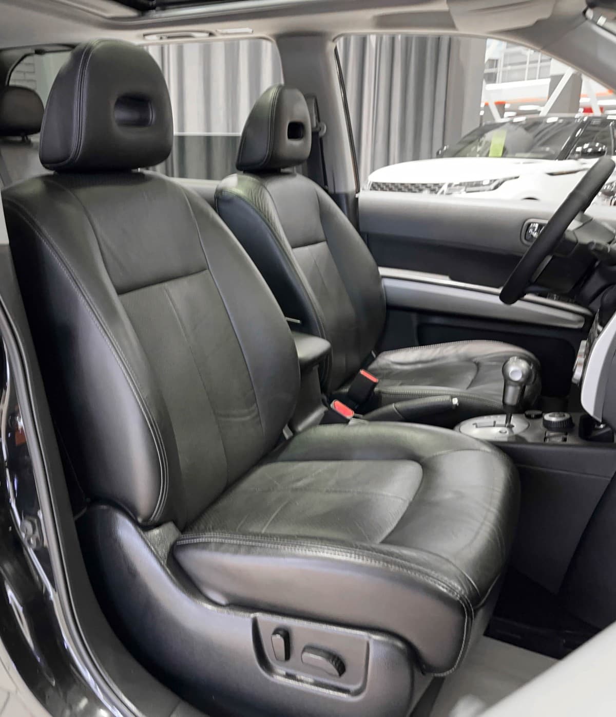 Nissan X-Trail - фото 12