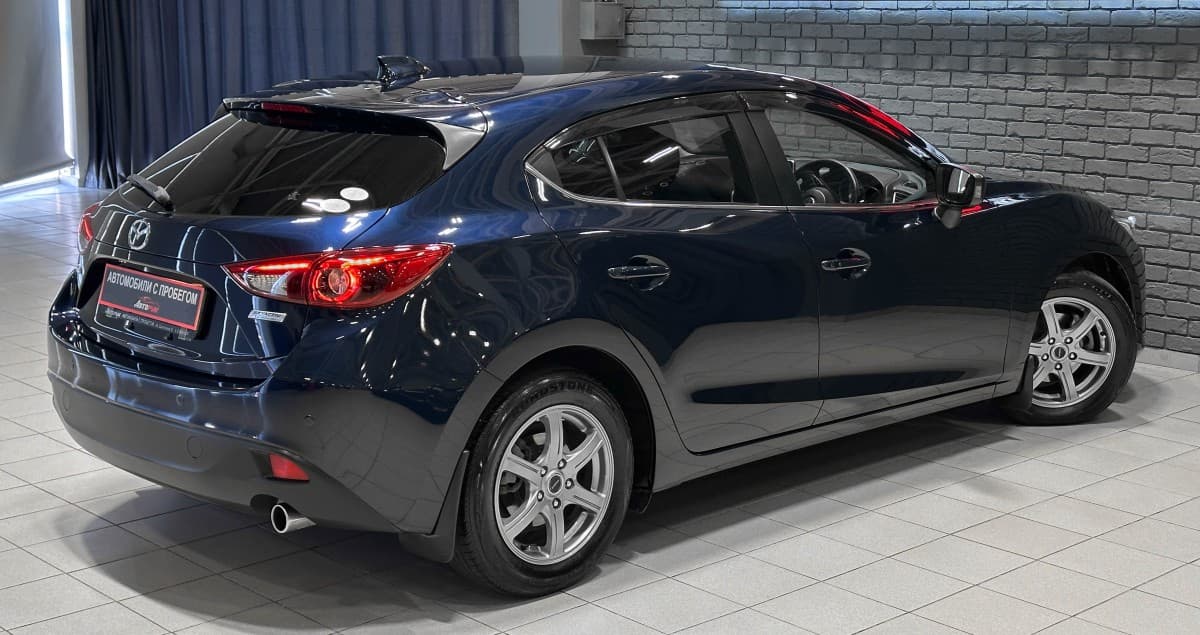 Mazda Axela - фото 6