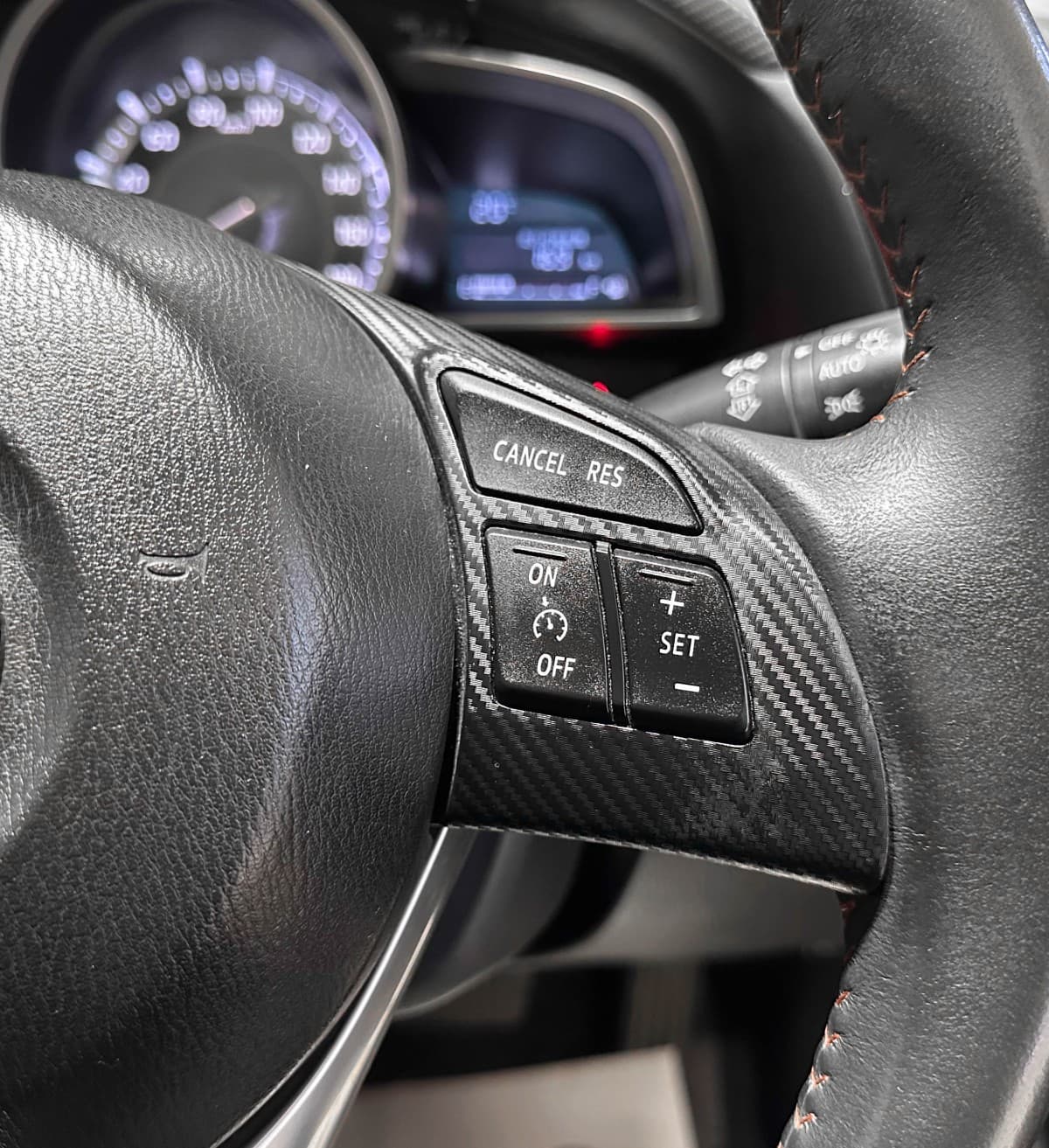 Mazda Axela - фото 21