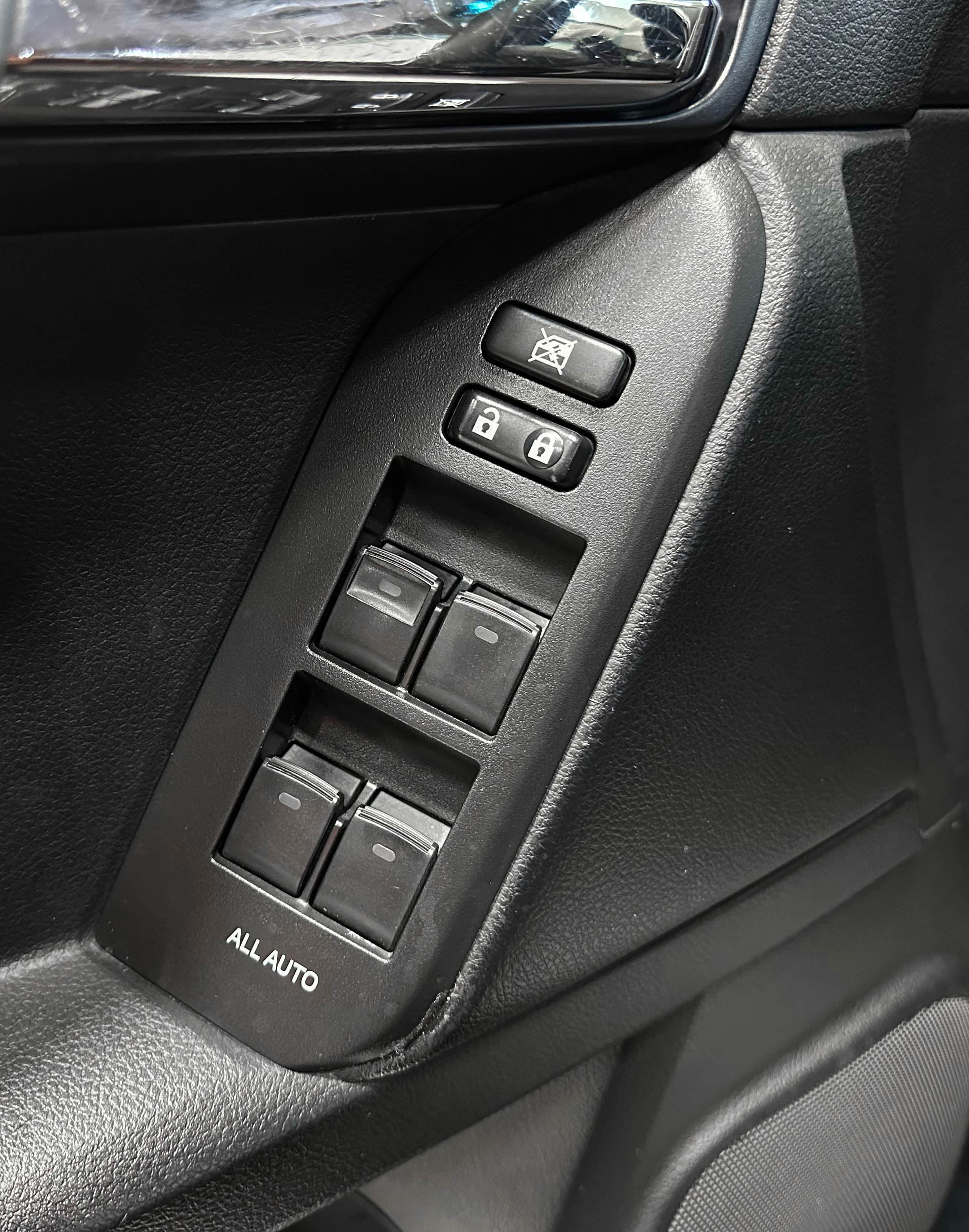 Toyota Land Cruiser Prado - фото 17