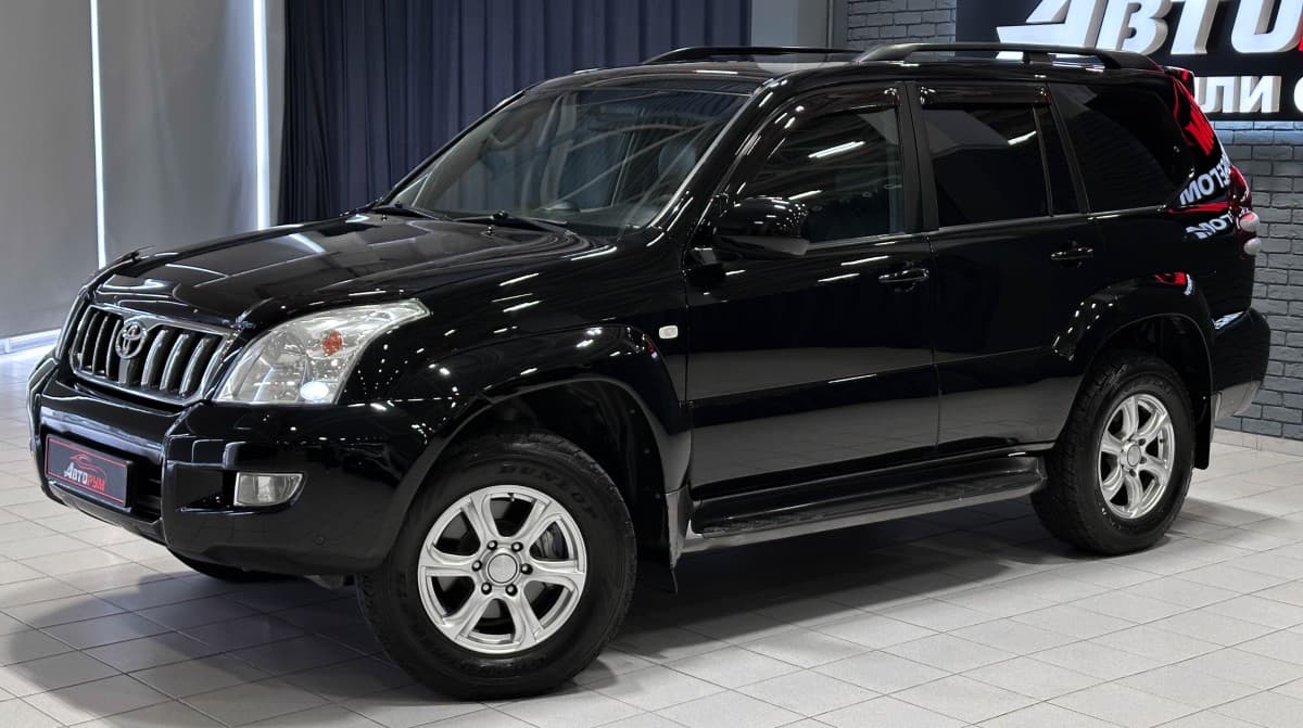 Toyota Land Cruiser 120 (Prado) - 2