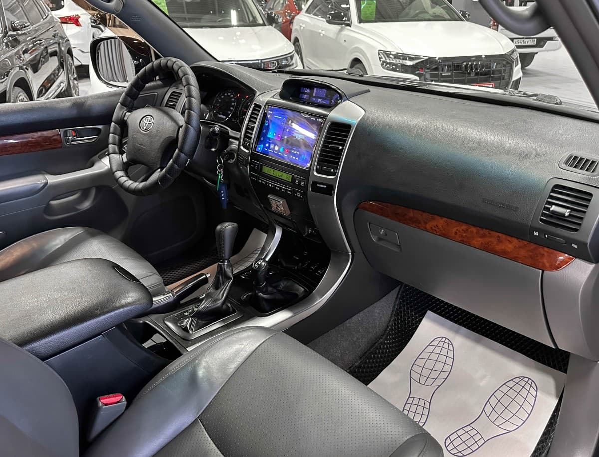 Toyota Land Cruiser 120 (Prado) - фото 17