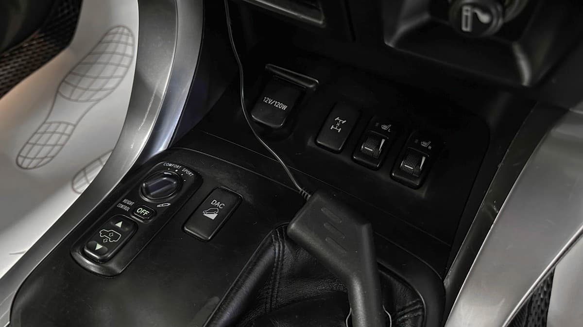 Toyota Land Cruiser 120 (Prado) - фото 22