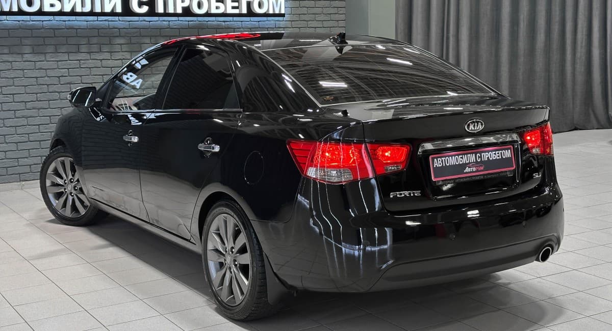 Kia Forte - фото 9