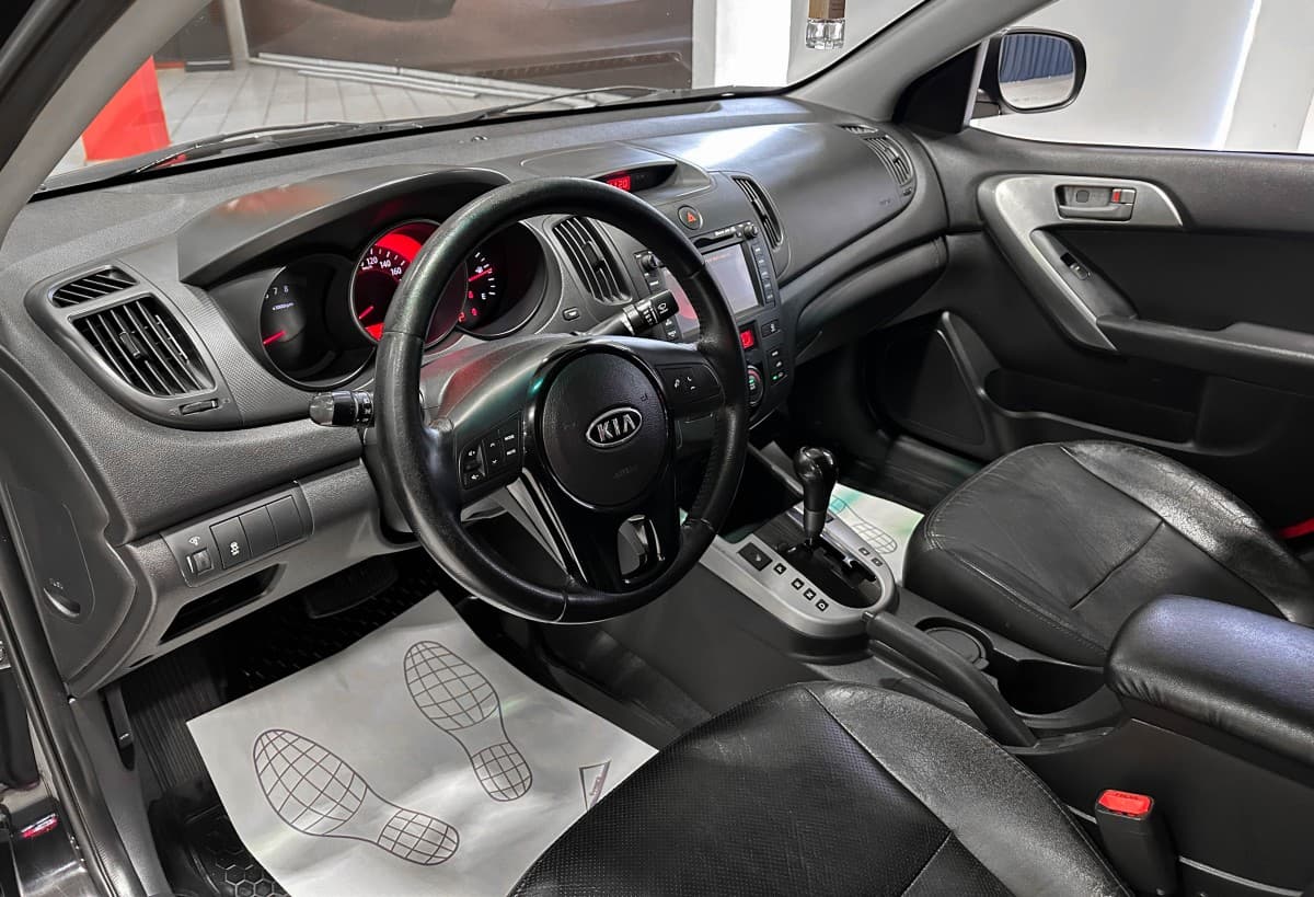 Kia Forte - фото 10