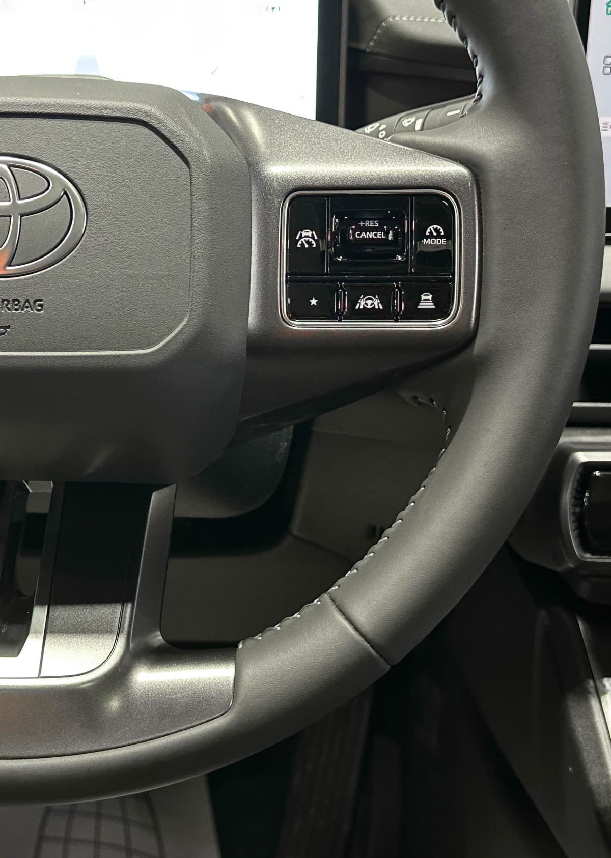 Toyota RAV4 - фото 21