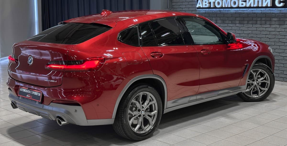 BMW X4 - фото 6
