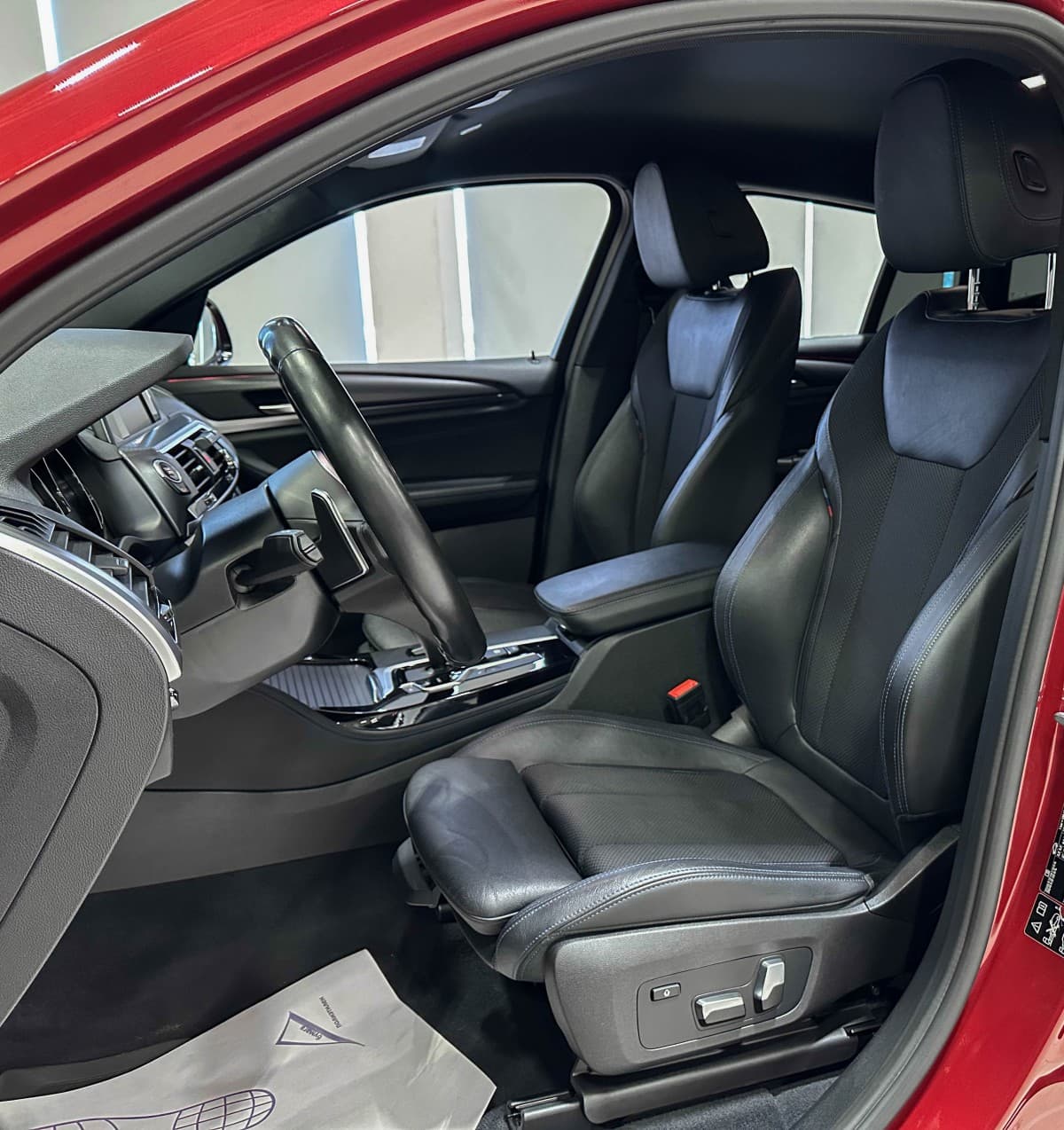 BMW X4 - фото 11