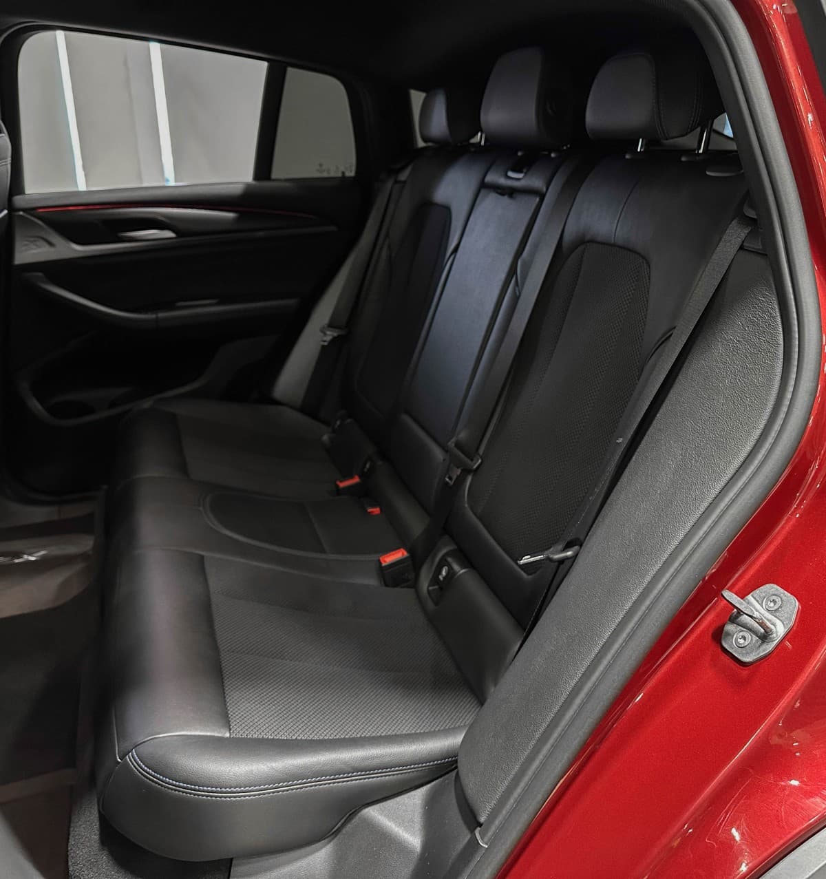 BMW X4 - фото 12