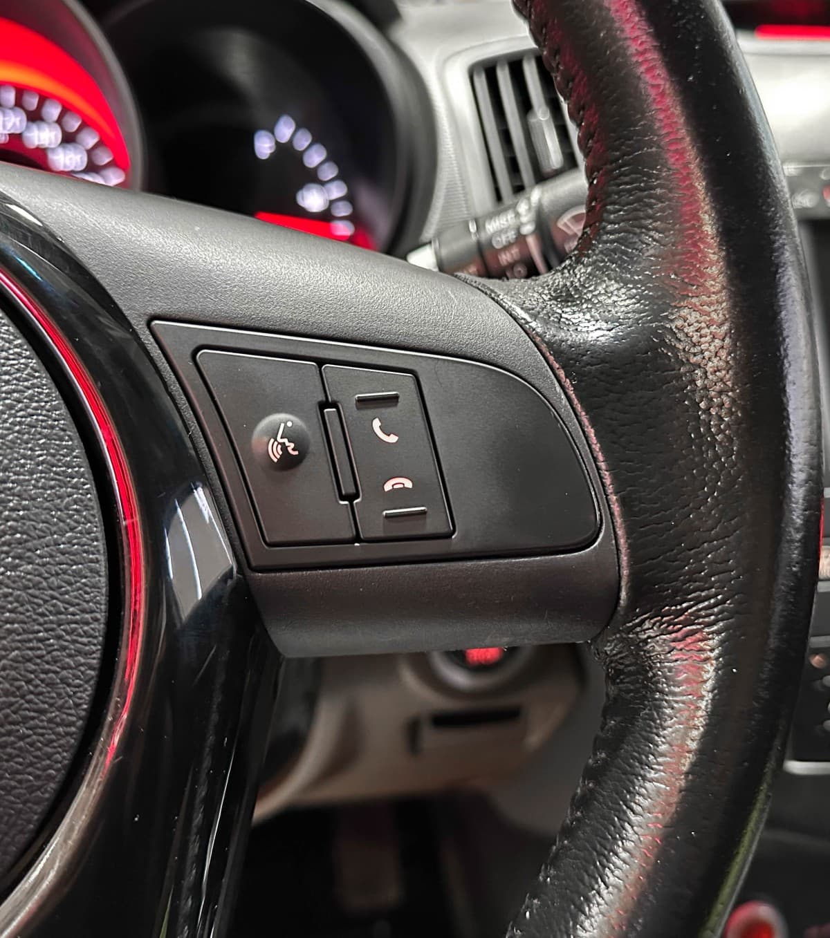 Kia Forte - фото 19