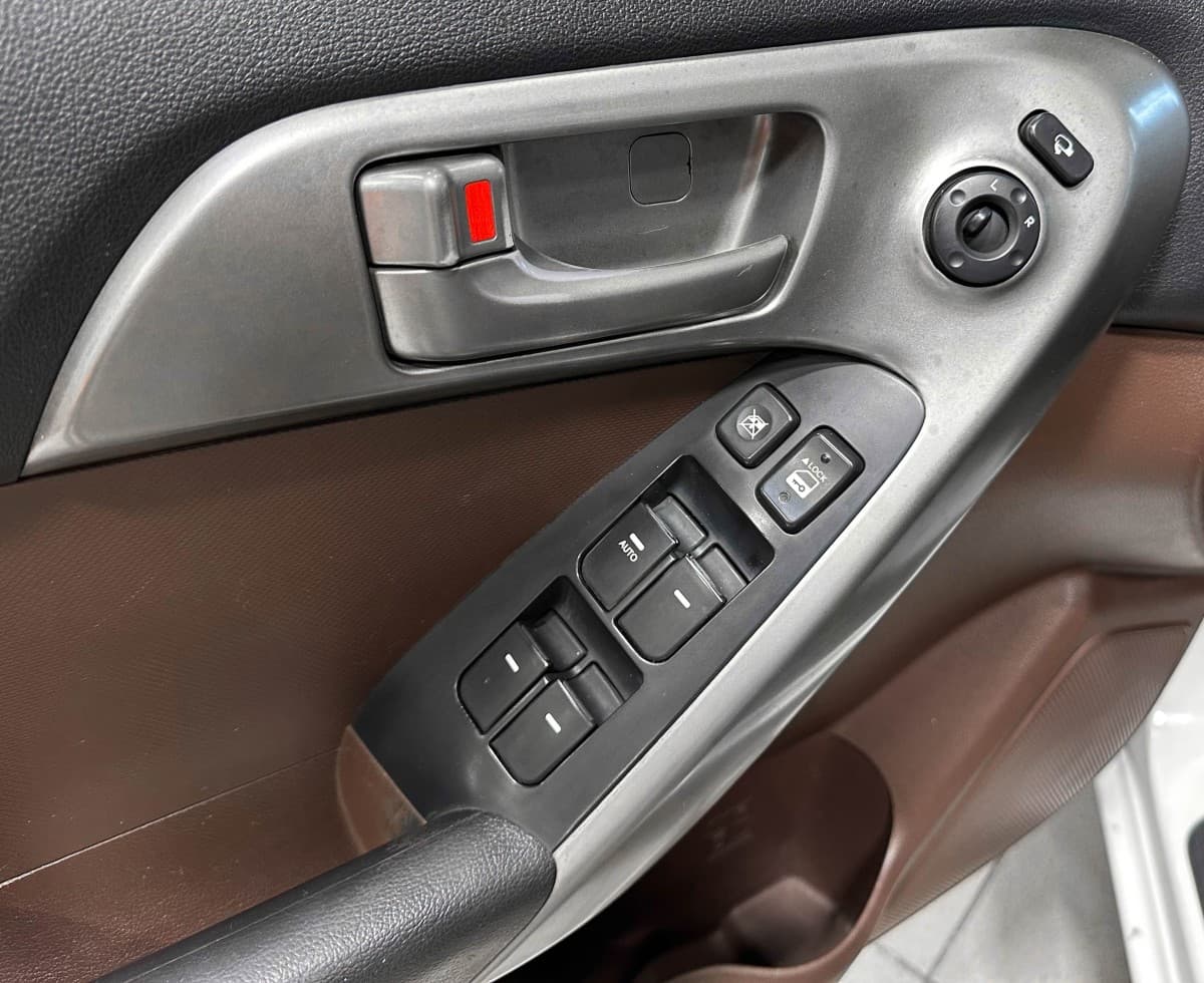 Kia Forte - фото 16
