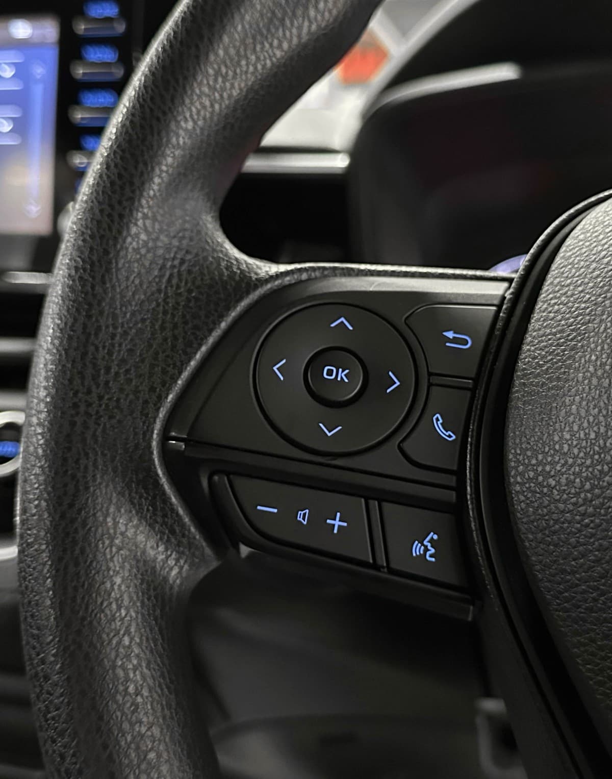 Toyota Corolla Cross - фото 19