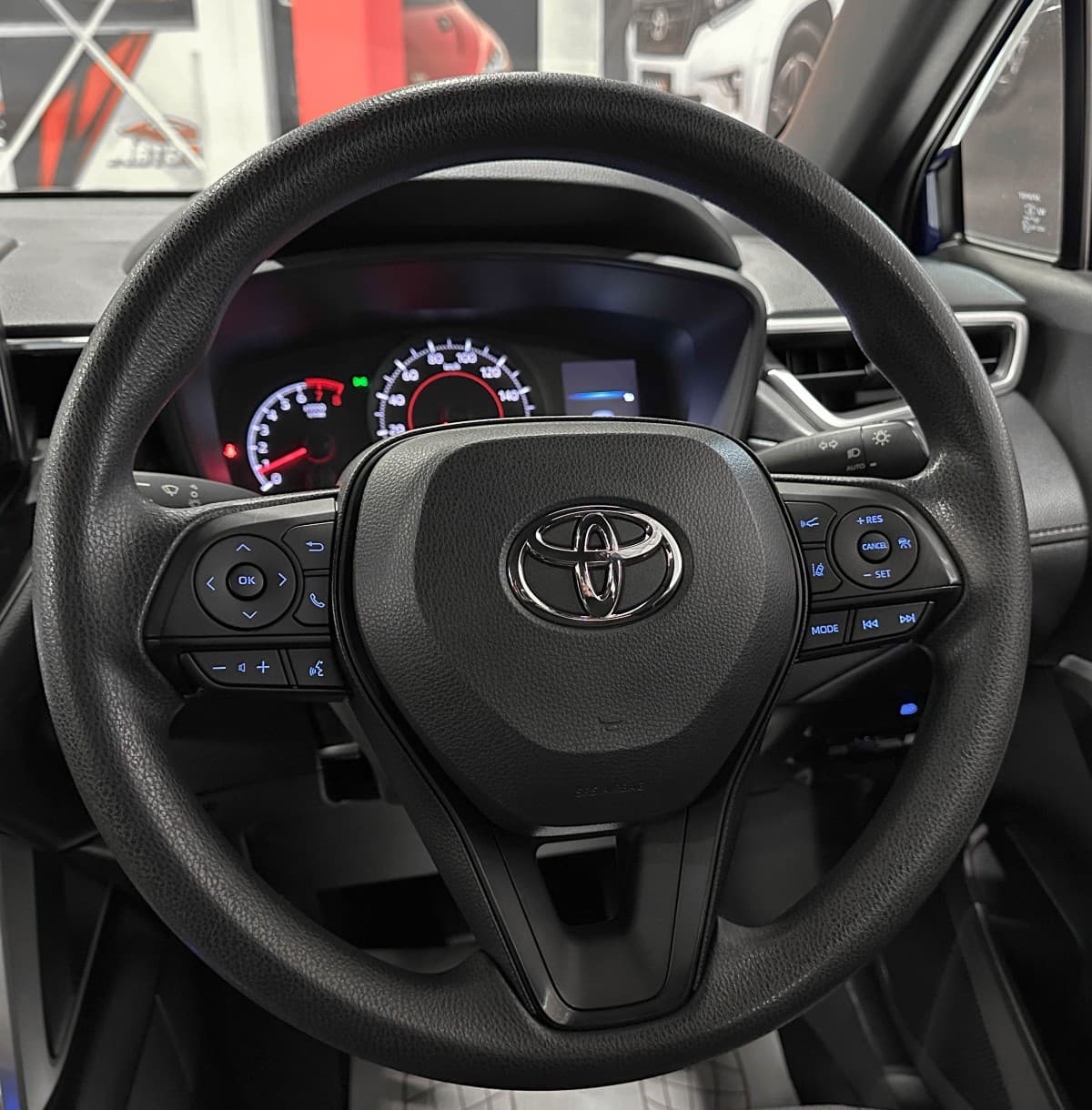 Toyota Corolla Cross - фото 27