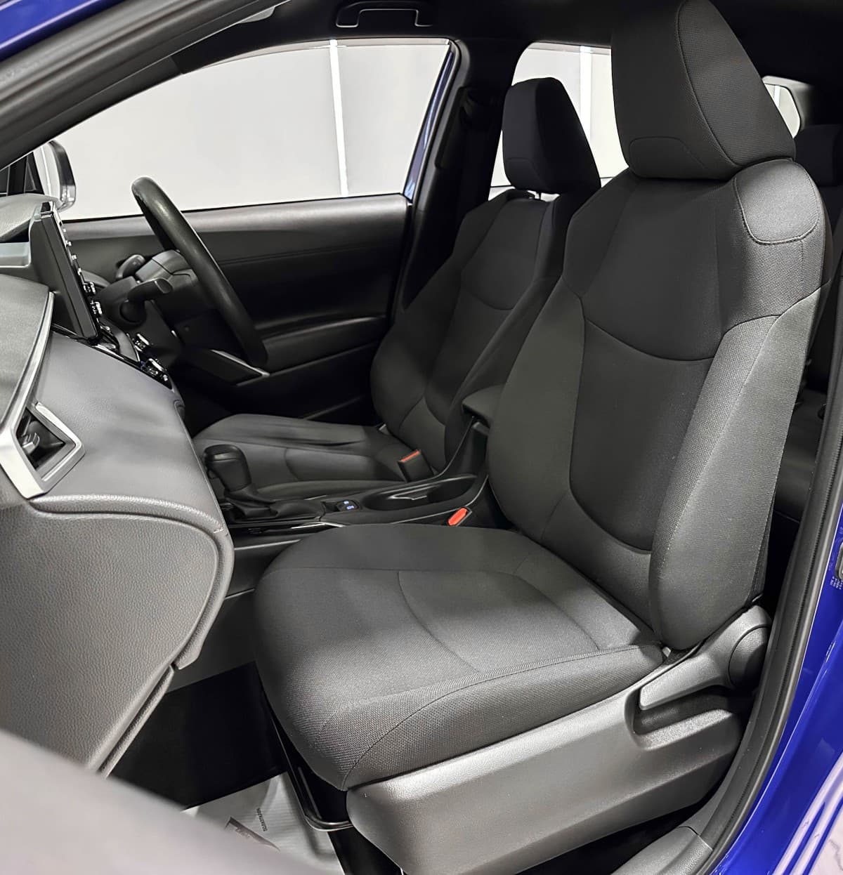 Toyota Corolla Cross - фото 15