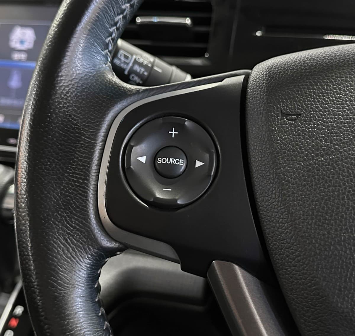 Honda Stepwgn Spada - фото 23